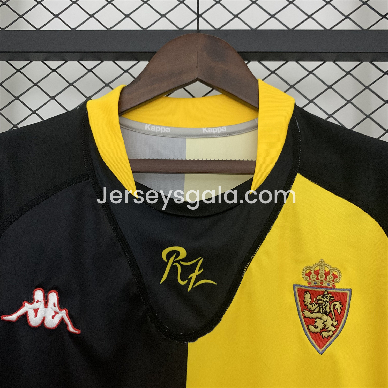 JerseysGala.com | Retro Real Zaragoza 2001-02 Away Jersey -Customize Name, Number and Patch | Worldwide Shipping