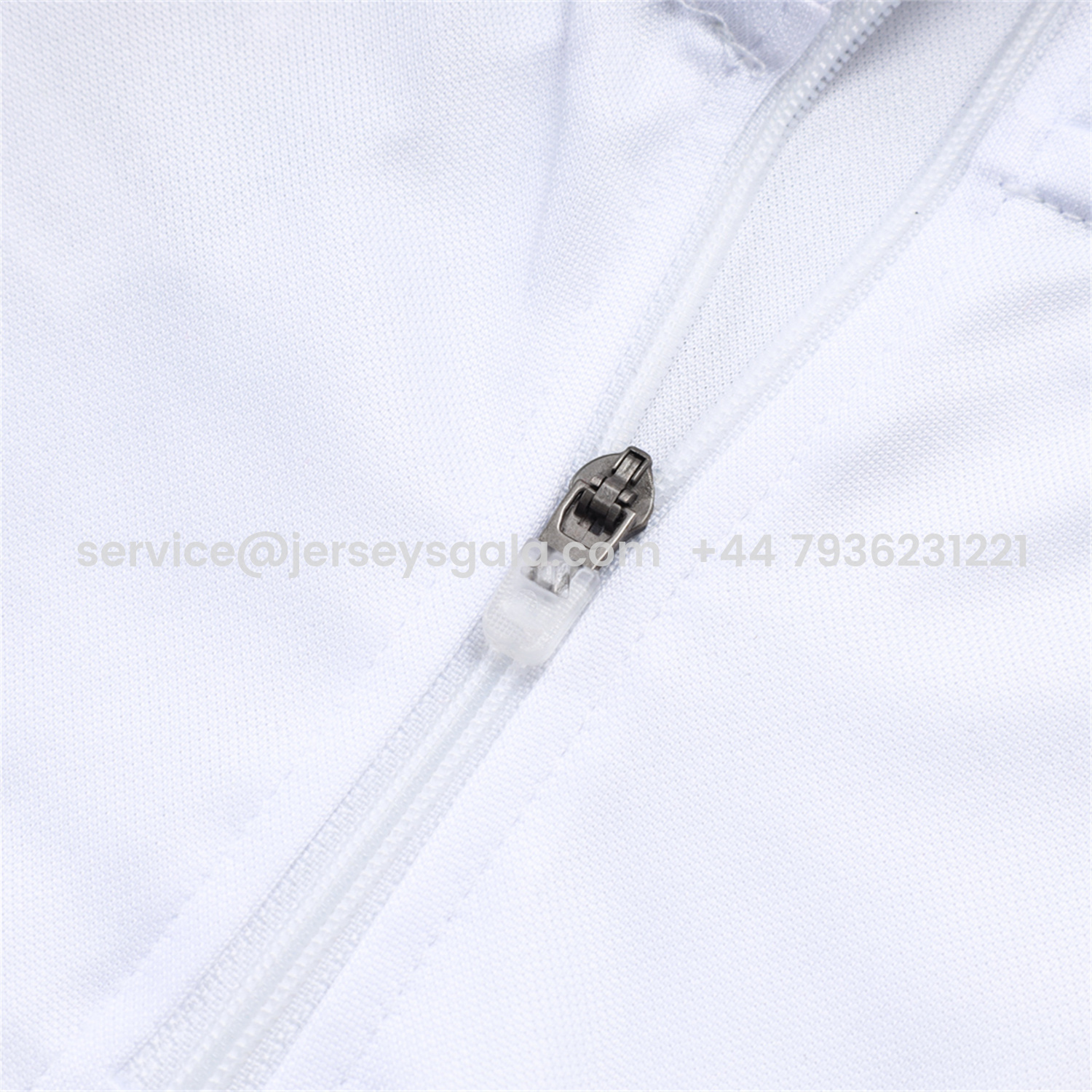 JerseysGala.com | Real Madrid 25-26 Long Sleeve Training Set - White Urban Purist Style and Deep Blue Pants -Customize Name, Number and Patch | Worldwide Shipping