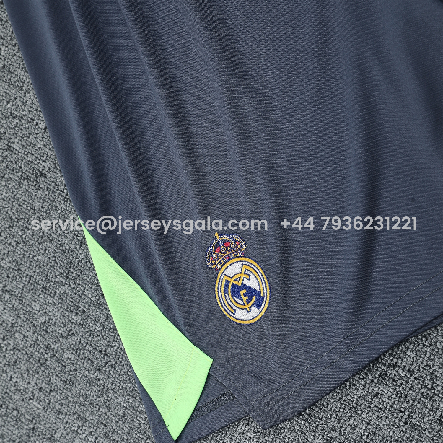 JerseysGala.com | Real Madrid 25-26 Long-Sleeve Training Set - Deep Gray Top & Gray Shorts -Customize Name, Number and Patch | Worldwide Shipping