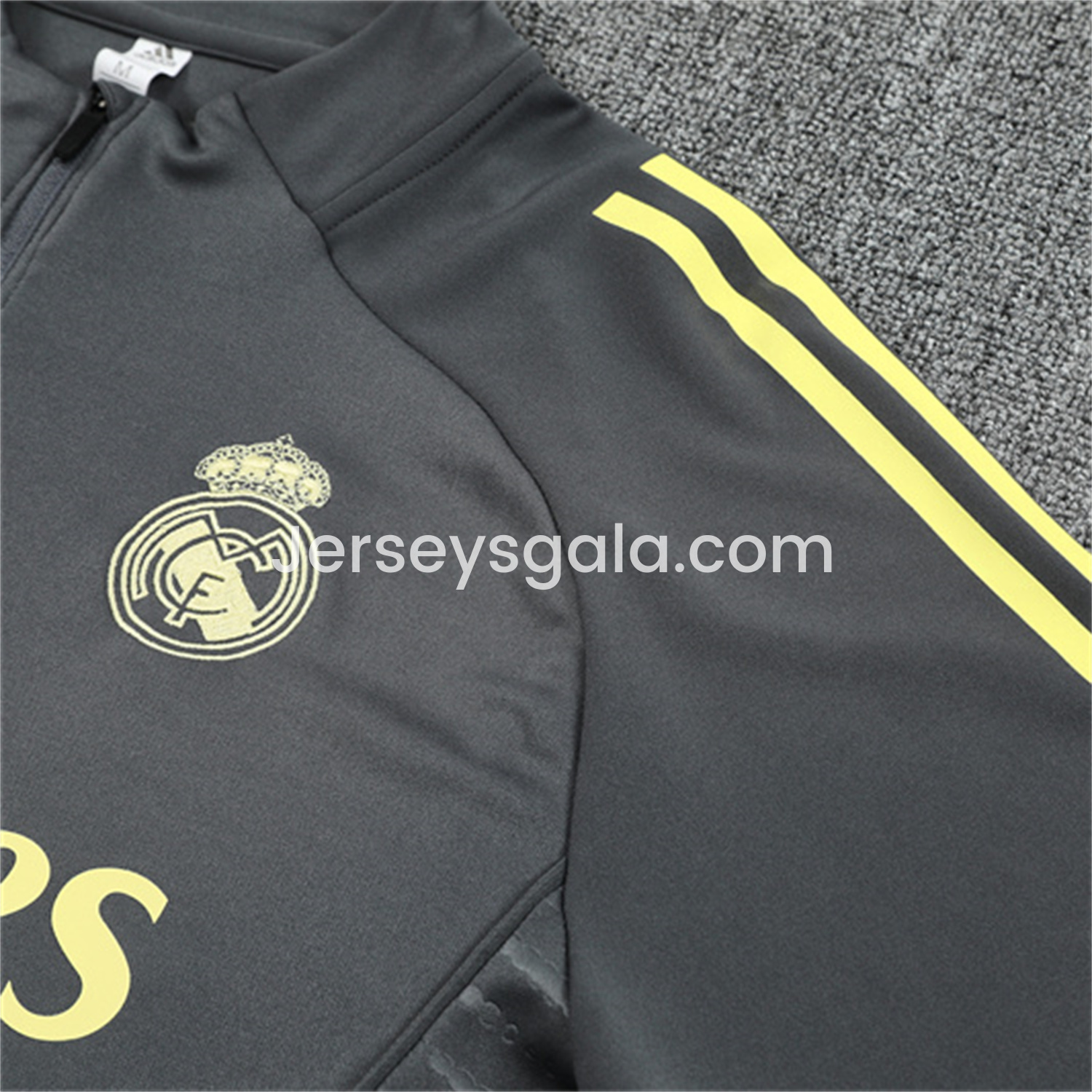 JerseysGala.com | Real Madrid 25-26 Long Sleeves Training Set - Gray Top & Gray Pants -Customize Name, Number and Patch | Worldwide Shipping