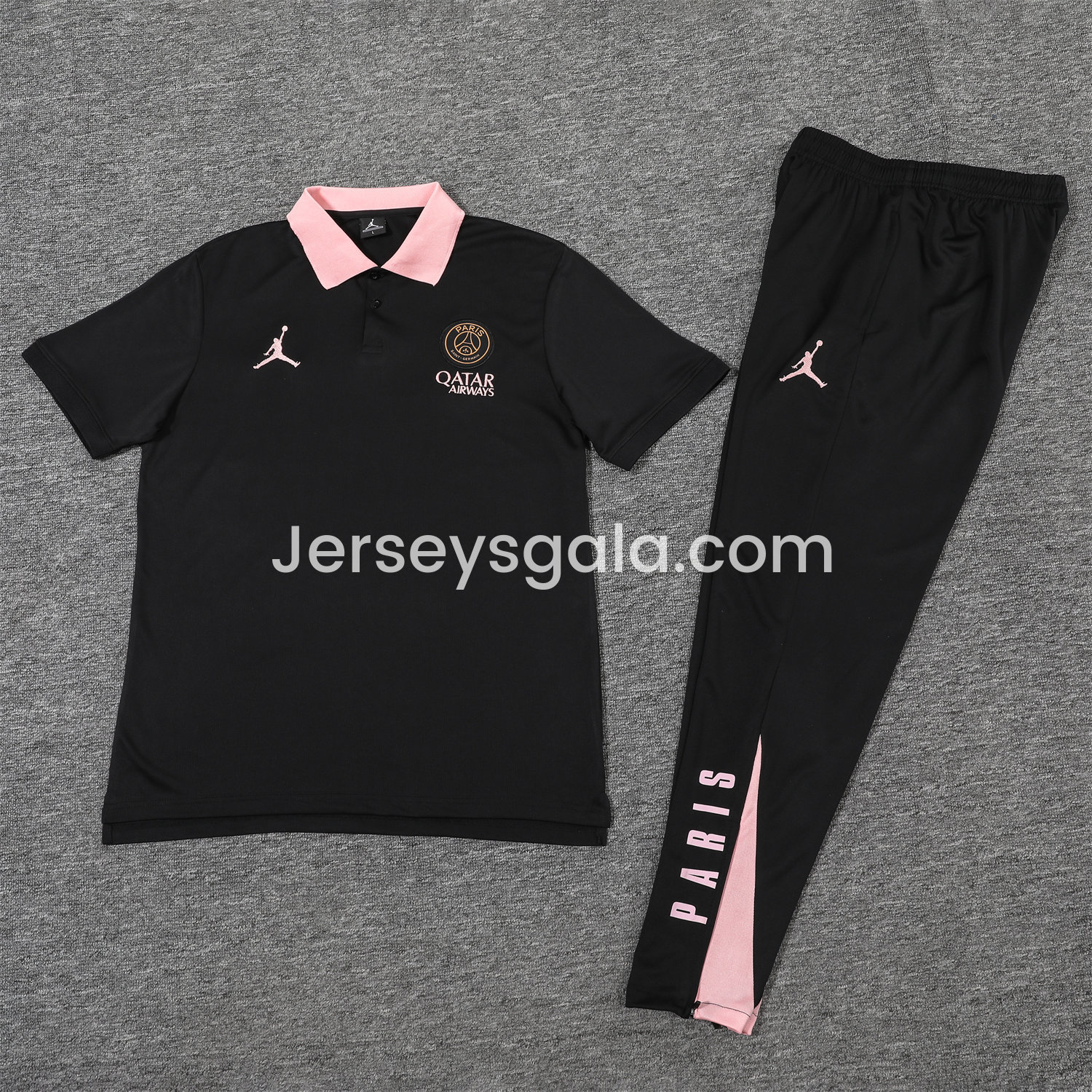 JerseysGala.com | Paris Saint-Germain PSG 25-26 POLO Short-Sleeve Training Set - Black Top and Pants -Customize Name, Number and Patch | Worldwide Shipping