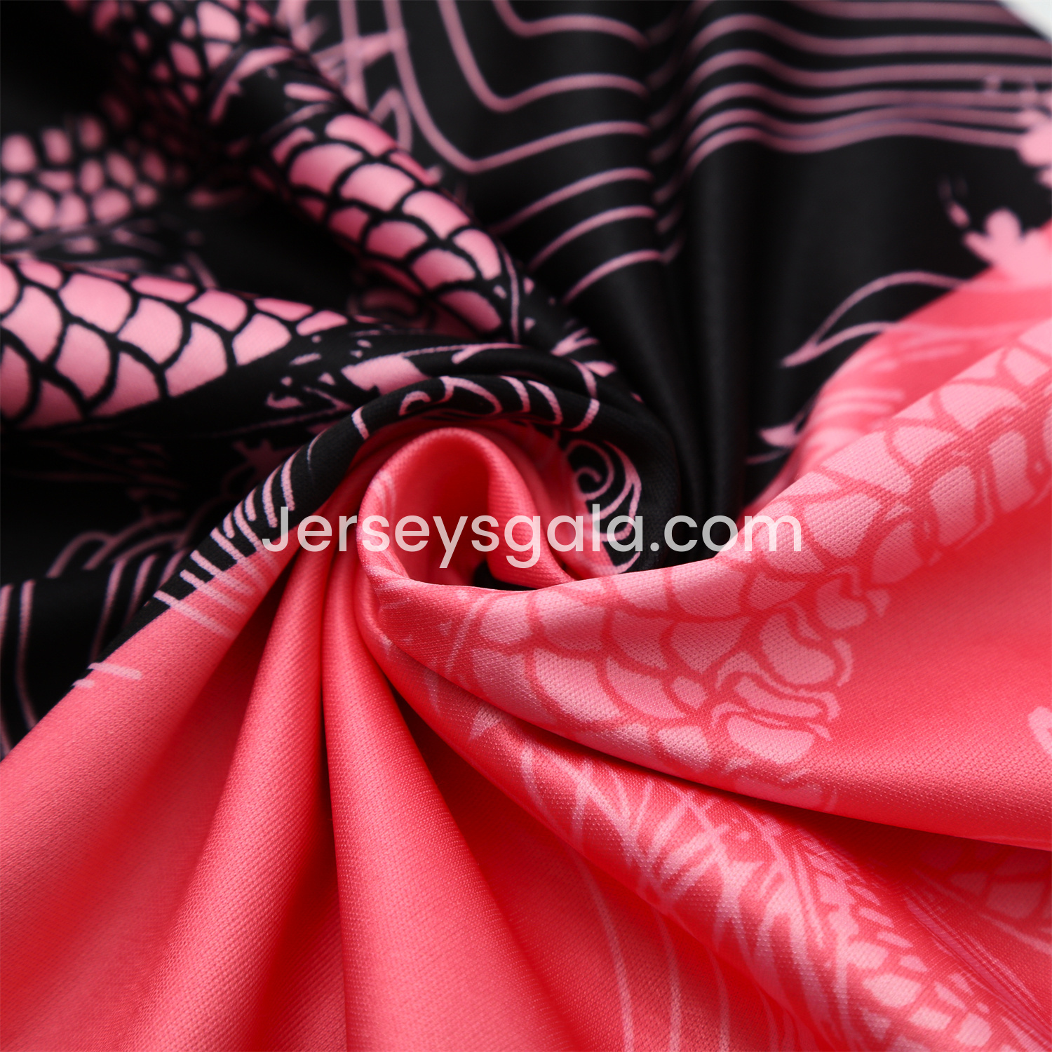 JerseysGala.com | Real Madrid 25-26 Vest Training Set - Pink-Black Dragon Vest & Black-White Shorts -Customize Name, Number and Patch | Worldwide Shipping