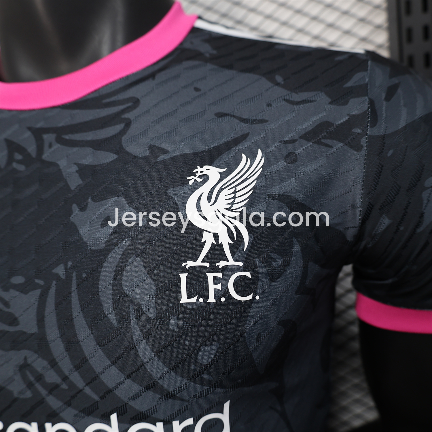 JerseysGala.com | Liver.pool 25-26 Red White Liver.pool Bird Black Special Jersey - Player Version -Customize Name, Number and Patch | Worldwide Shipping