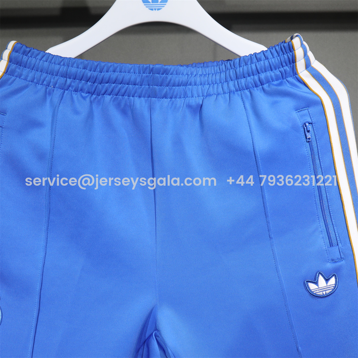 JerseysGala.com | Real Madrid 25-26 Pure Color Training Set - Blue Top and Blue Pants -Customize Name, Number and Patch | Worldwide Shipping