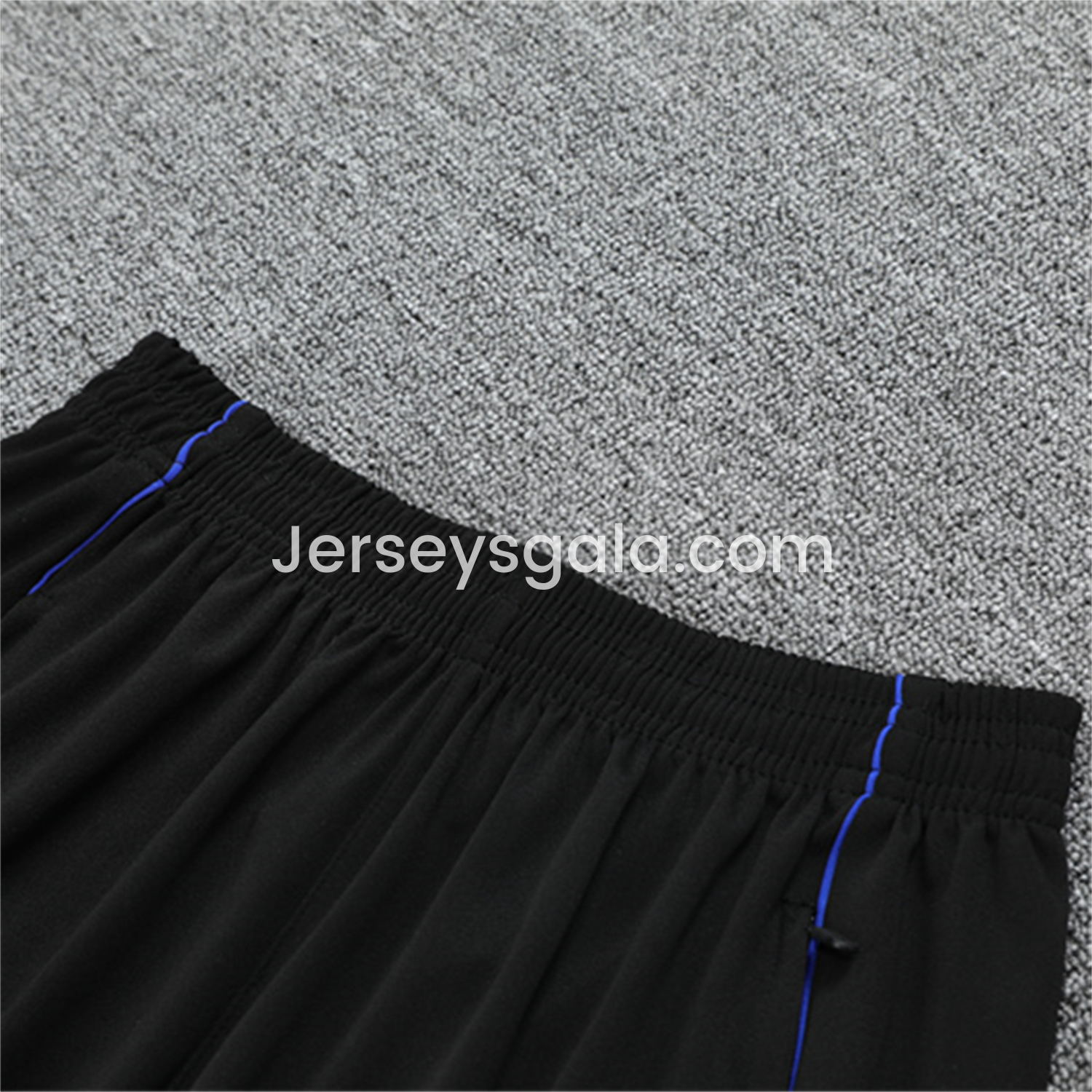 JerseysGala.com | Real Madrid 25-26 Long Sleeve Training Set - White Loong Black Blue Top and Black Pants -Customize Name, Number and Patch | Worldwide Shipping