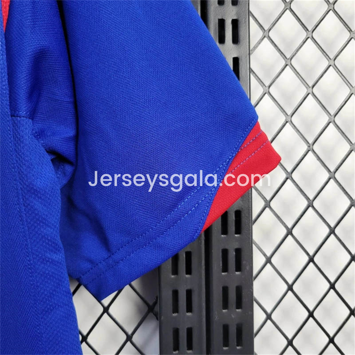 JerseysGala.com | Retro Manchester United 05-06 Away Jersey -Customize Name, Number and Patch | Worldwide Shipping