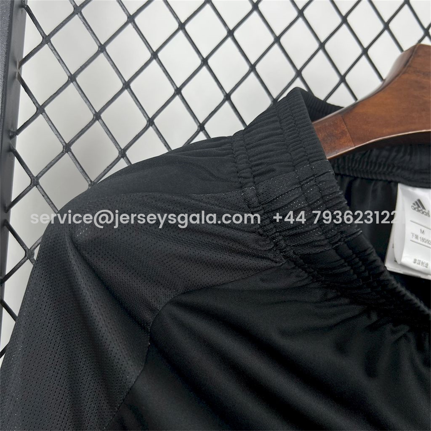 JerseysGala.com | Flamengo 25-26 Away Black Shorts - Fans Version -Customize Name, Number and Patch | Worldwide Shipping