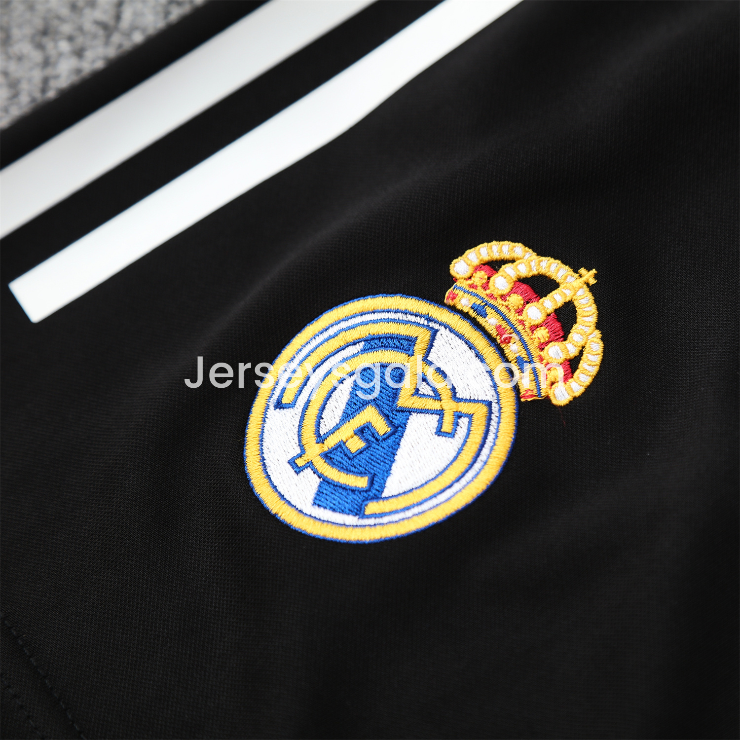 JerseysGala.com | Real Madrid 25-26 Short-Sleeve Training Set - Green-Black Dragon Top & Black-White Shorts -Customize Name, Number and Patch | Worldwide Shipping
