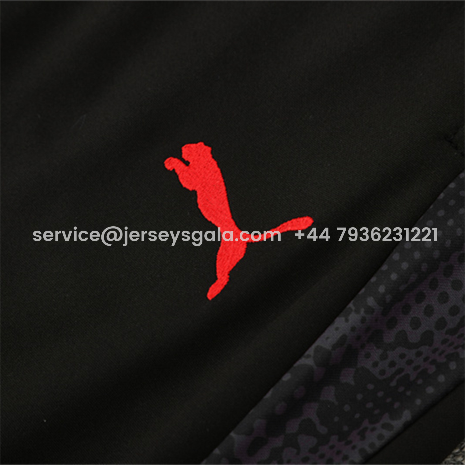 JerseysGala.com | AC Milan 25-26 Kids Long Sleeve Training Set - Army Green Top & Black Pants -Customize Name, Number and Patch | Worldwide Shipping