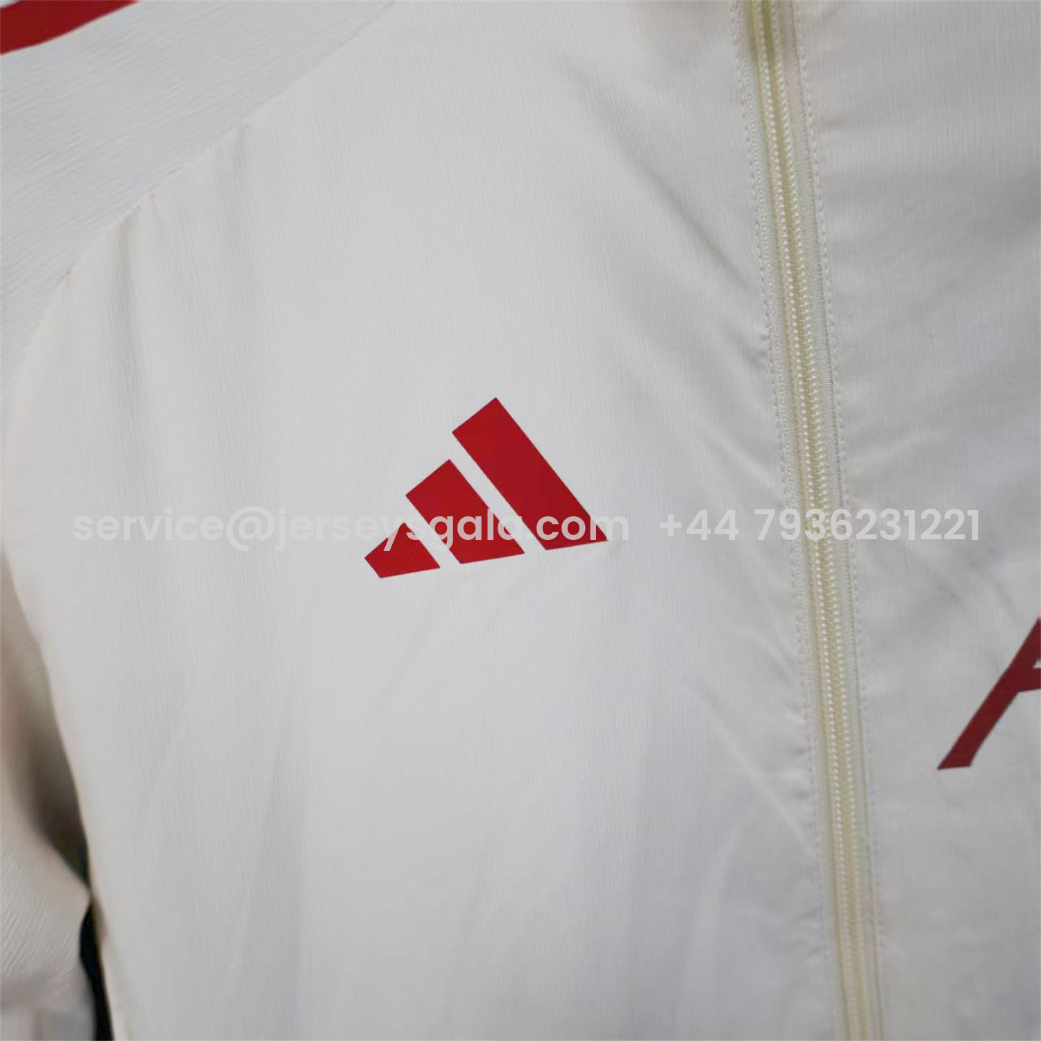 JerseysGala.com | Liver.pool 25-26 White Windbreaker Jacket - Deep Green -Customize Name, Number and Patch | Worldwide Shipping