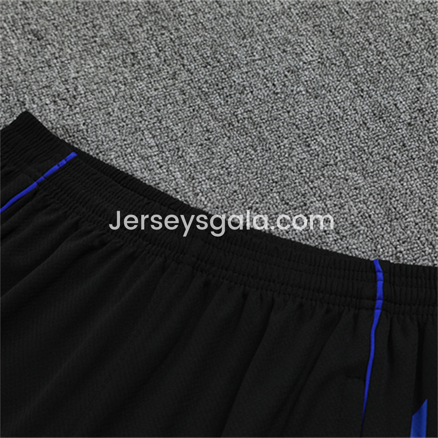JerseysGala.com | Real Madrid 25-26 Short-Sleeve Training Set - CamouflageTop & Black Shorts -Customize Name, Number and Patch | Worldwide Shipping