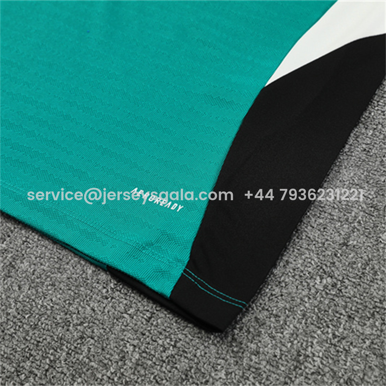 JerseysGala.com | Liver.pool 25-26 Kids Long Sleeve Training Set - Player Version - Green Top and Black Pants -Customize Name, Number and Patch | Worldwide Shipping