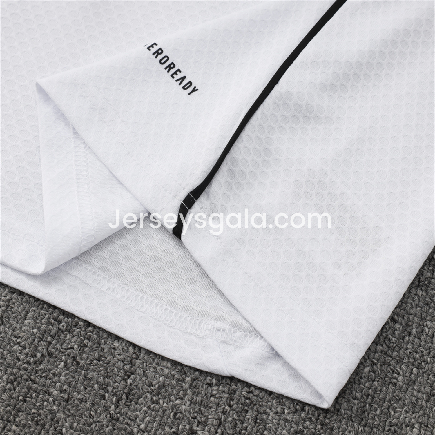 JerseysGala.com | Real Madrid 25-26 Short-Sleeve Training Set - White Top and Black Shorts -Customize Name, Number and Patch | Worldwide Shipping
