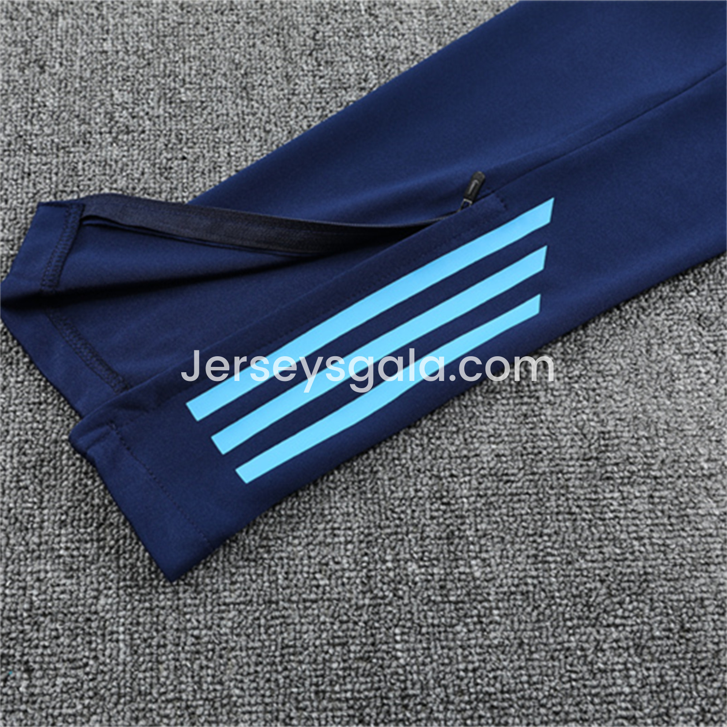 JerseysGala.com | Real Madrid 25-26 Long Sleeves Training Set - Blue-Gray Camouflage Top & Blue Pants -Customize Name, Number and Patch | Worldwide Shipping