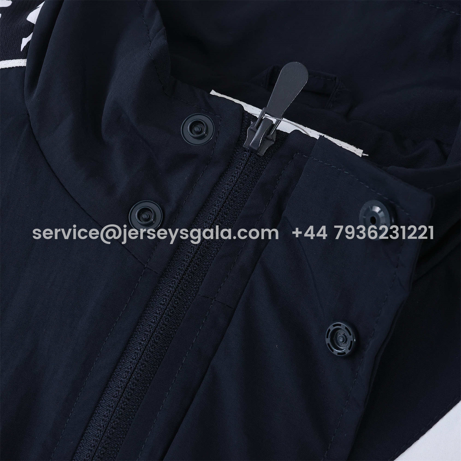 JerseysGala.com | Real Madrid 25-26 Throwback Windbreaker Jacket - Black -Customize Name, Number and Patch | Worldwide Shipping