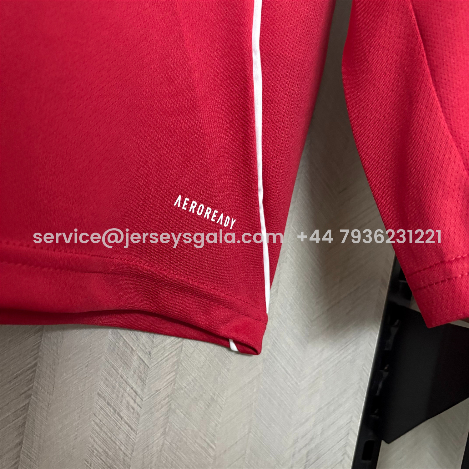 JerseysGala.com | Liver.pool 25-26 Home Long Sleeves Jersey - Fans Version -Customize Name, Number and Patch | Worldwide Shipping