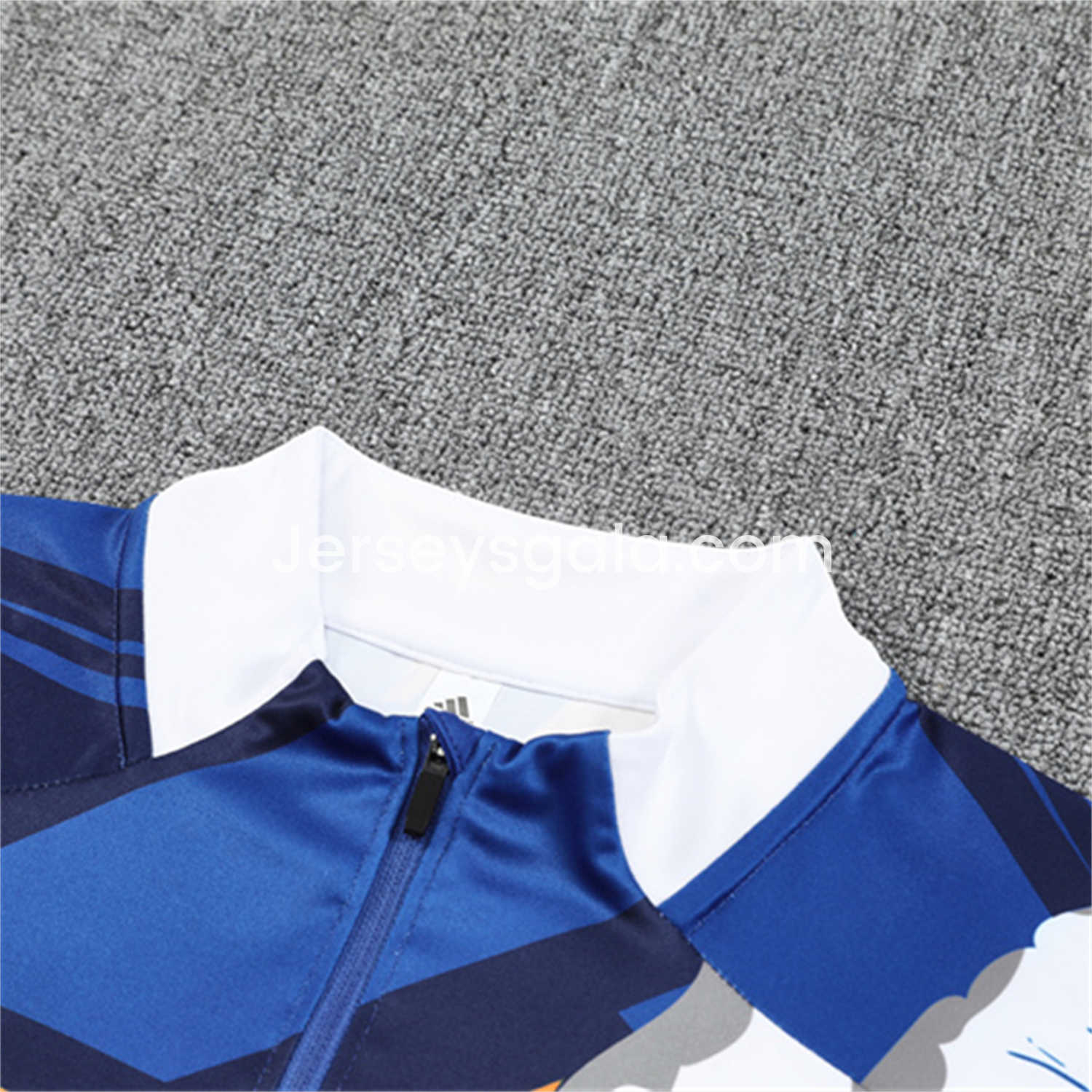 JerseysGala.com | Real Madrid 25-26 Long Sleeve Training Set - Yellow, White and Blue Camouflage Top and Black Pants -Customize Name, Number and Patch | Worldwide Shipping