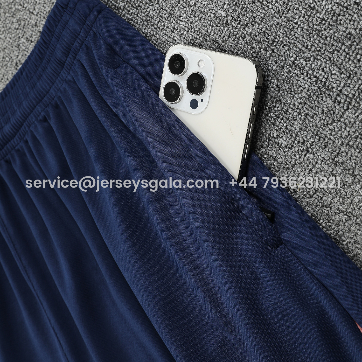 JerseysGala.com | Barcelona 25-26 Vest Training Set - Cream Vest & Deep Blue Shorts -Customize Name, Number and Patch | Worldwide Shipping