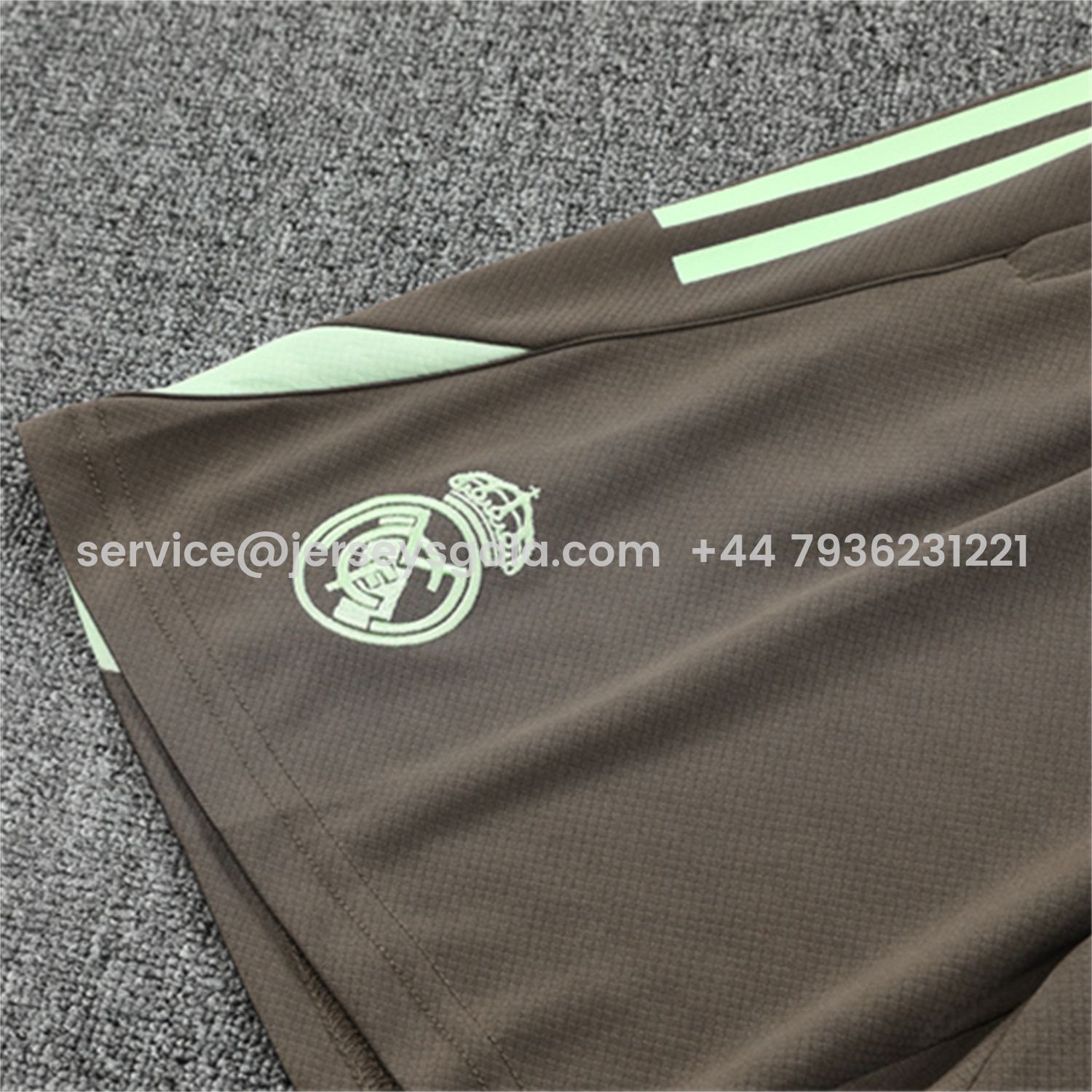JerseysGala.com | Real Madrid 25-26 Kids Short-Sleeve Training Set - Light Green Top and Dark Khaki Shorts -Customize Name, Number and Patch | Worldwide Shipping
