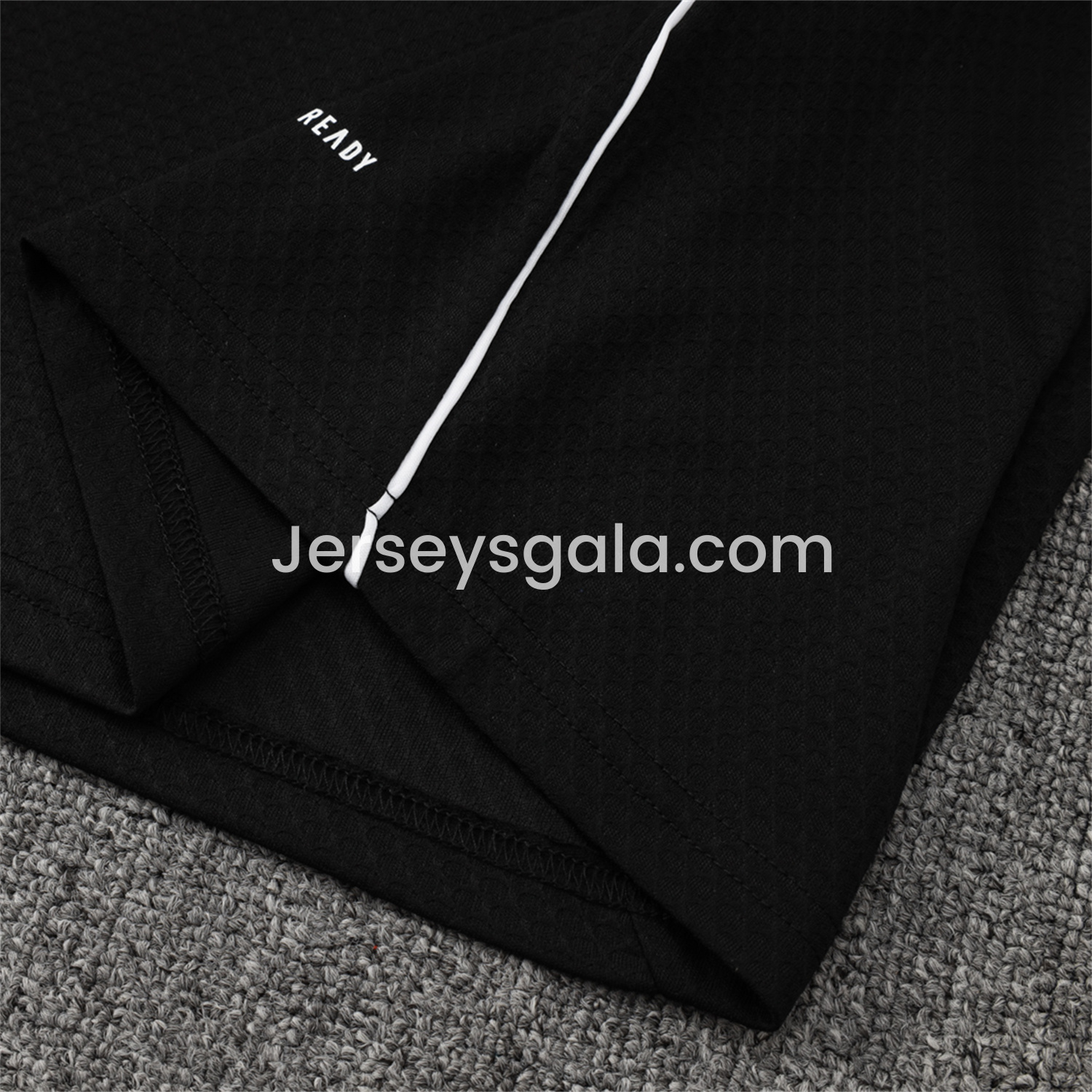 JerseysGala.com | Real Madrid 25-26 Short-Sleeve Training Set - Black Top and Black Shorts -Customize Name, Number and Patch | Worldwide Shipping