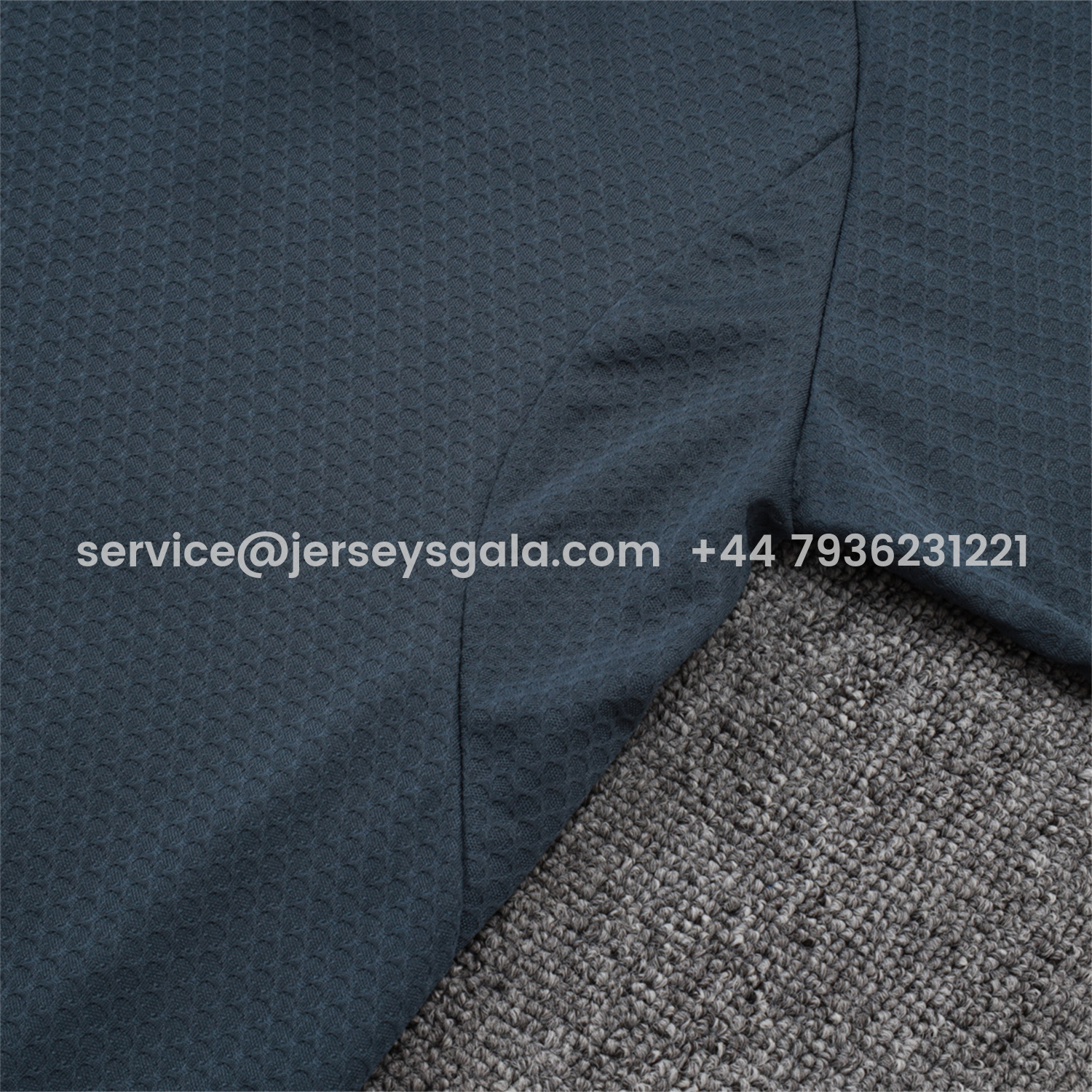 JerseysGala.com | Bayern Munich 25-26 POLO Short-Sleeve Training Set - Deep Grey Top and Pants with Orange Badge -Customize Name, Number and Patch | Worldwide Shipping