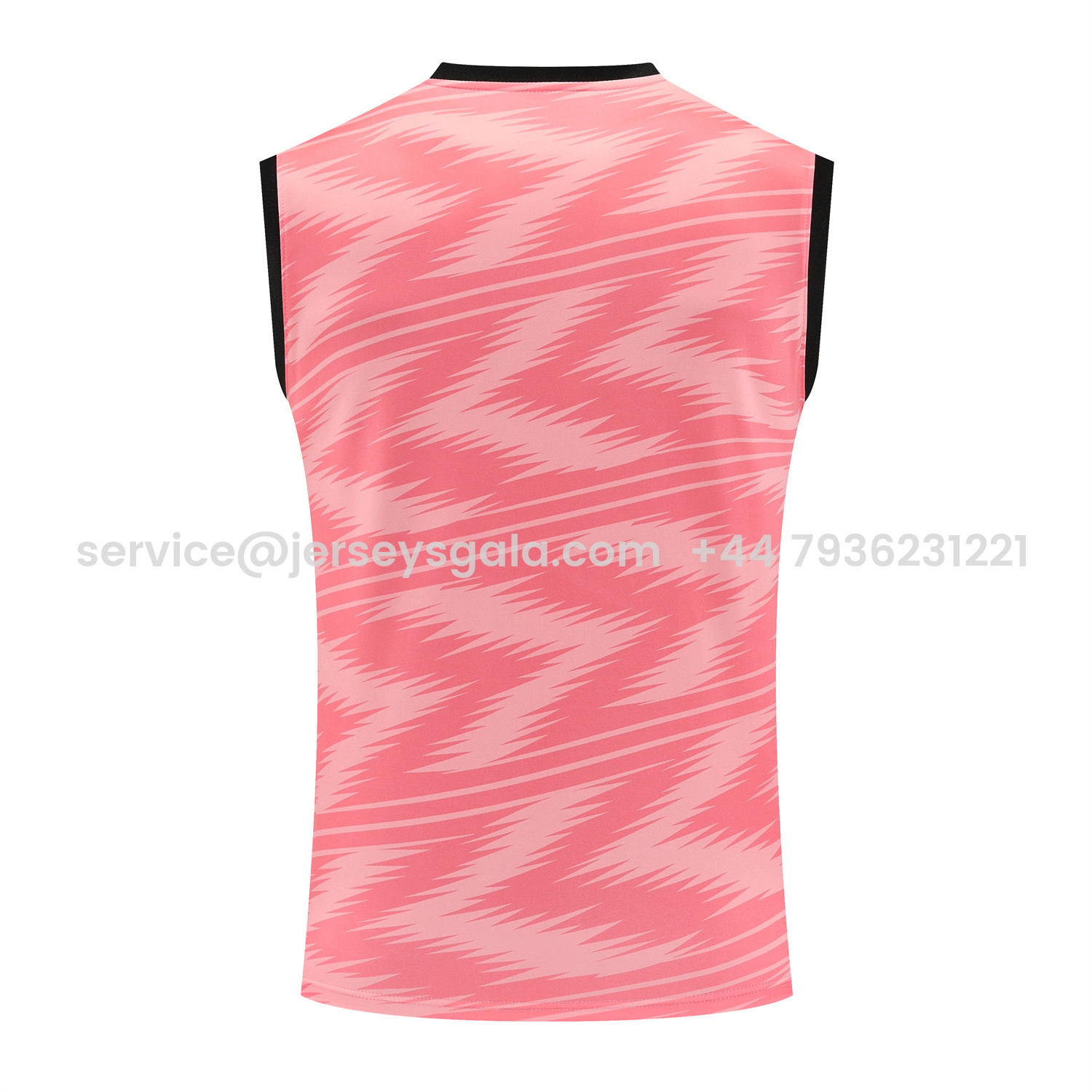 JerseysGala.com | Real Madrid 25-26 Vest Training Set - Pink Arrow Pattern Vest & Black Shorts -Customize Name, Number and Patch | Worldwide Shipping