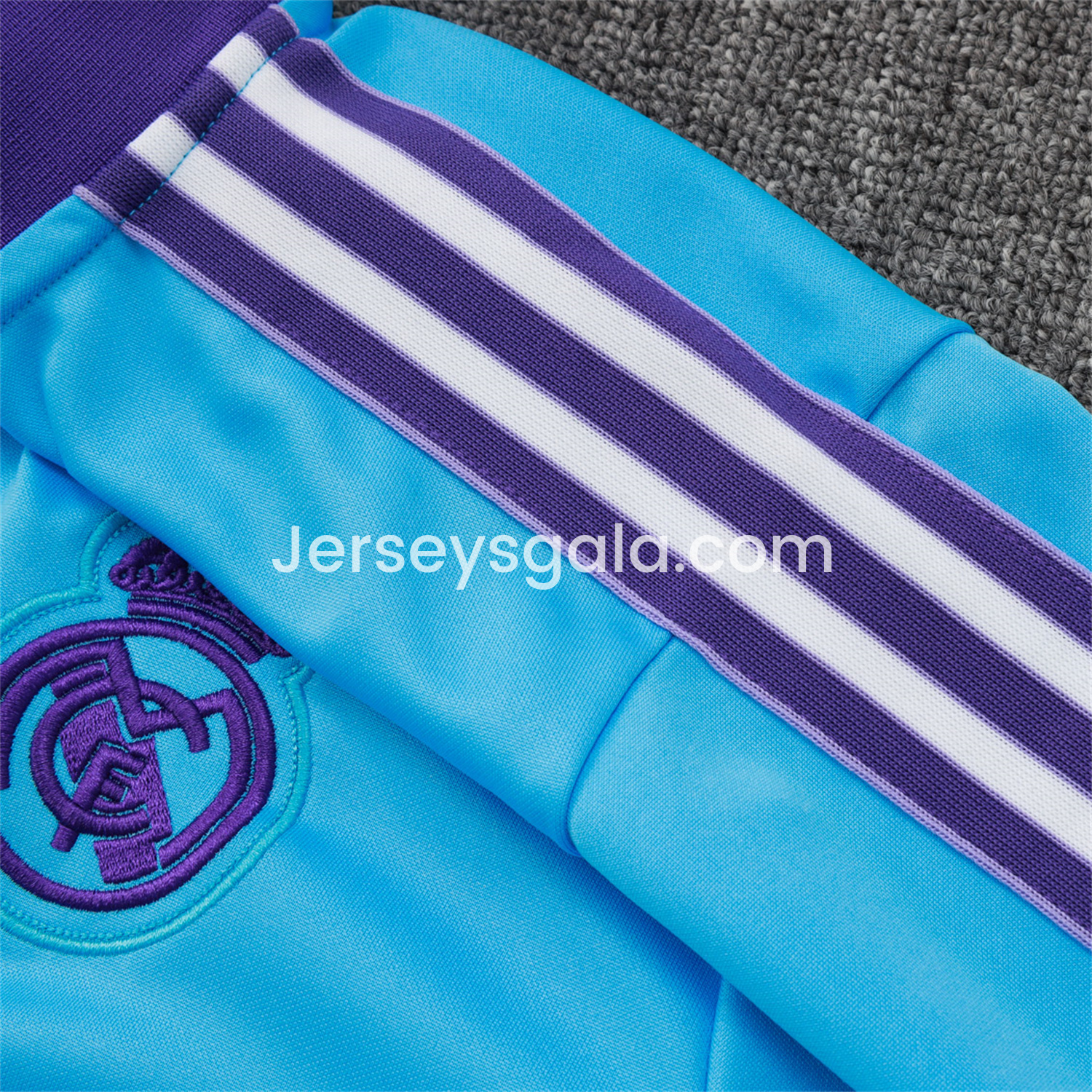 JerseysGala.com | Real Madrid 25-26 Throwback Trefoil Jacket Training Tracksuit - Blue Jackets & Purple Pants -Customize Name, Number and Patch | Worldwide Shipping