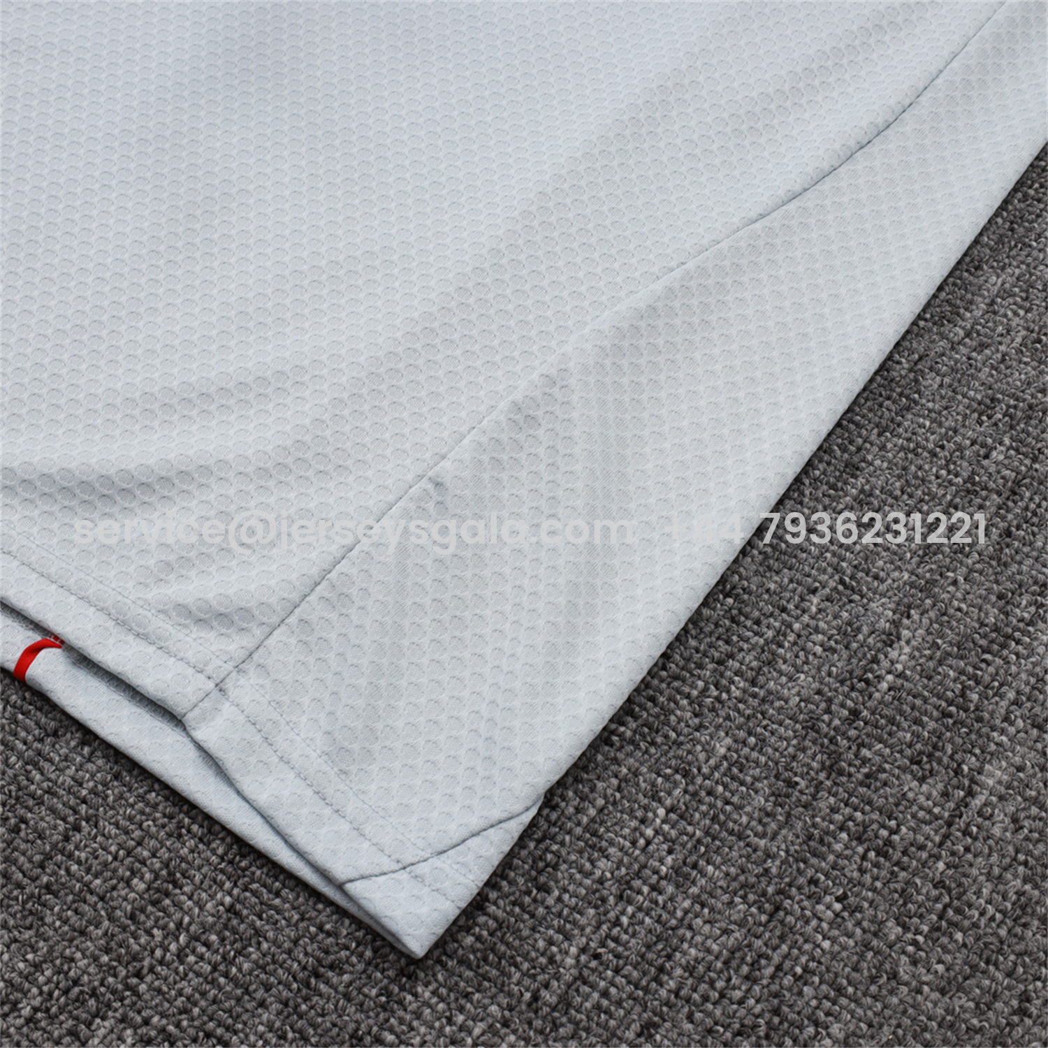 JerseysGala.com | Bayern Munich 25-26 Short-Sleeve Training Set - Grey Throwback Top & Shorts -Customize Name, Number and Patch | Worldwide Shipping