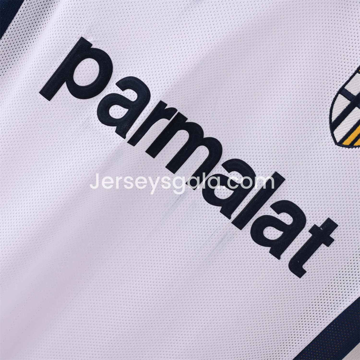 JerseysGala.com | Retro Parma 2003-04 Away Jersey - Fans Version -Customize Name, Number and Patch | Worldwide Shipping