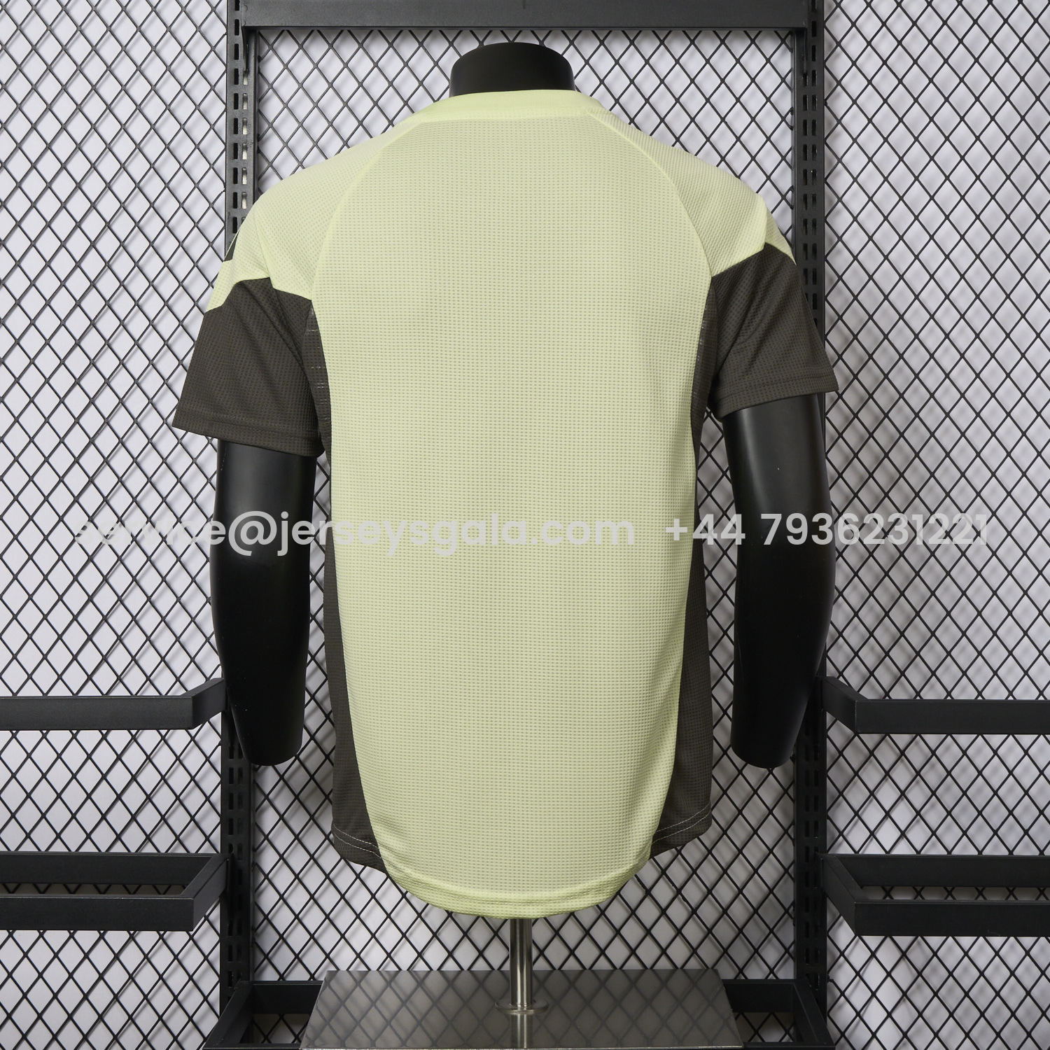 JerseysGala.com | Real Madrid 25-26 Light Green Training Jersey - Player Version -Customize Name, Number and Patch | Worldwide Shipping
