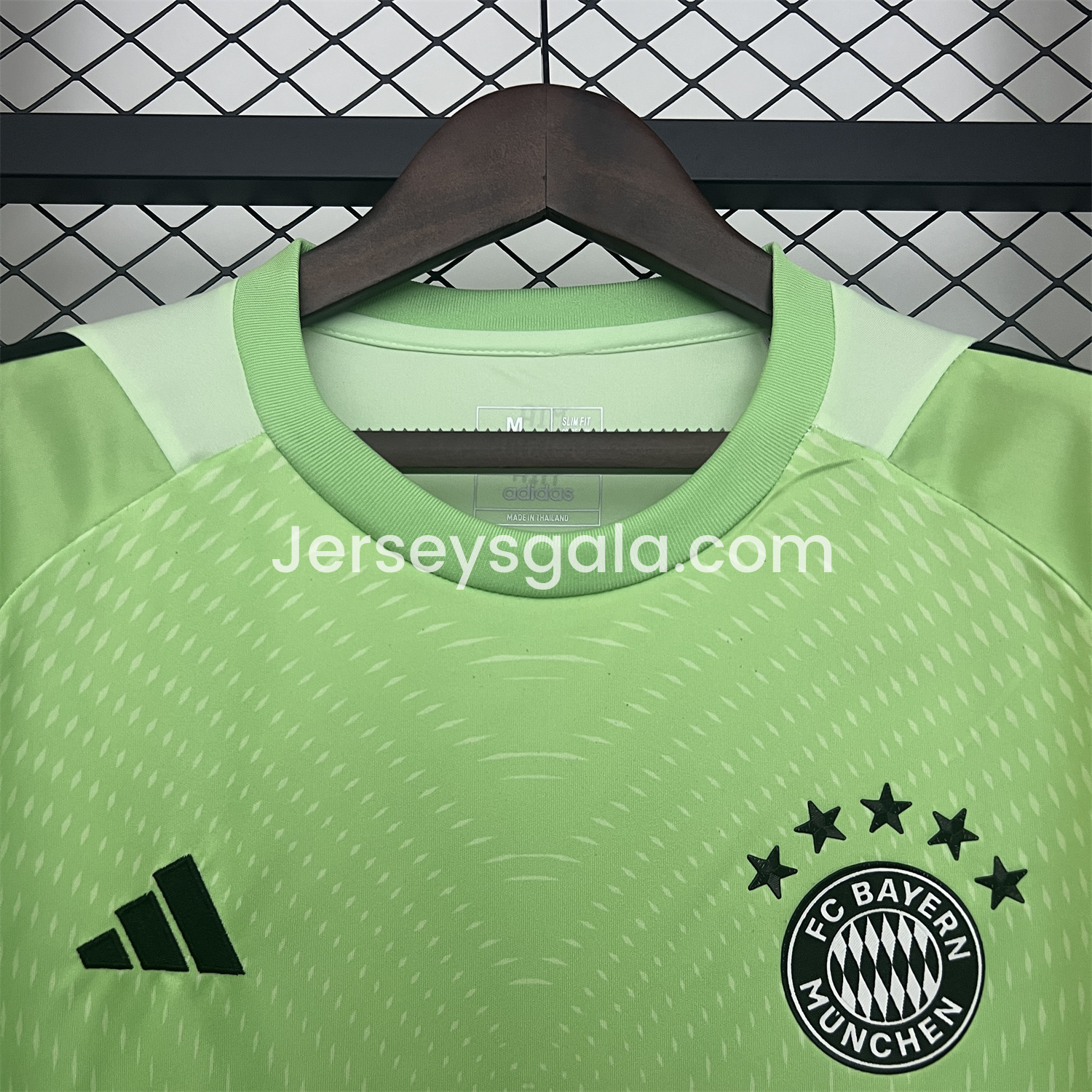 JerseysGala.com | Bayern Munich 25-26 Green Goalkeeper Jersey - Fans Version -Customize Name, Number and Patch | Worldwide Shipping