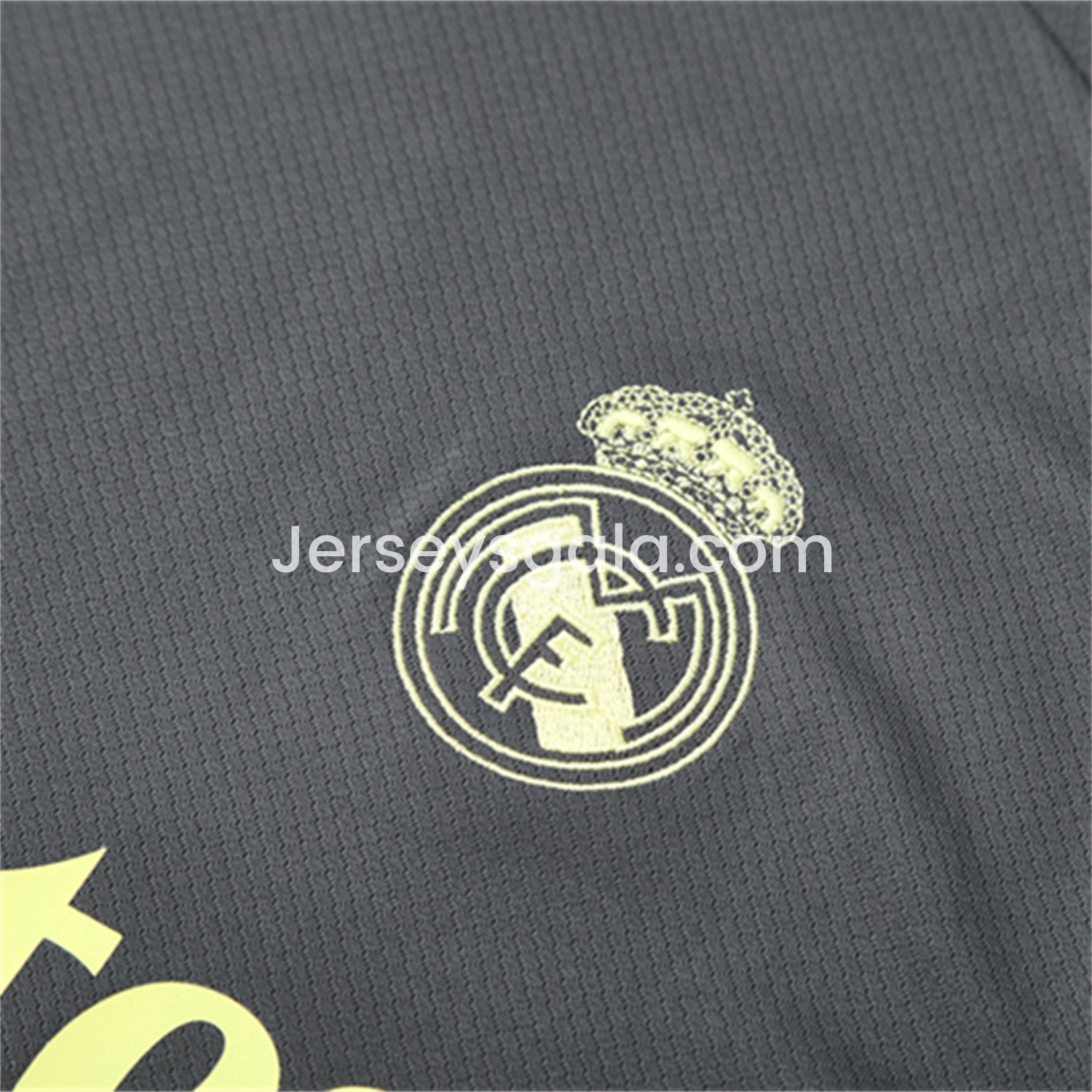 JerseysGala.com | Real Madrid 25-26 Short-Sleeve Training Set - Deep Grey Top and Shorts -Customize Name, Number and Patch | Worldwide Shipping