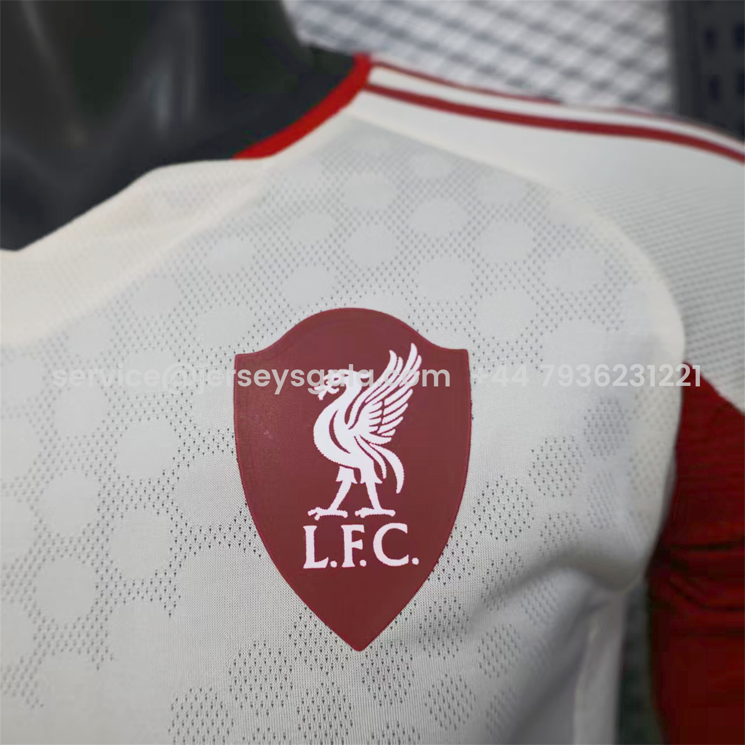 JerseysGala.com | Liver.pool 25-26 Away Beige Long Sleeves Jersey - Player Version -Customize Name, Number and Patch | Worldwide Shipping