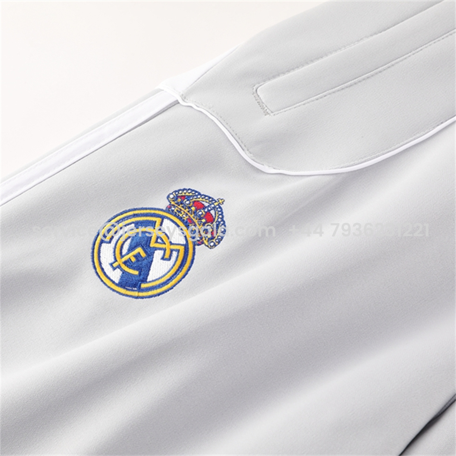 JerseysGala.com | Real Madrid 25-26 Jacket Training Tracksuit - White Jackets & Light Grey Pants -Customize Name, Number and Patch | Worldwide Shipping
