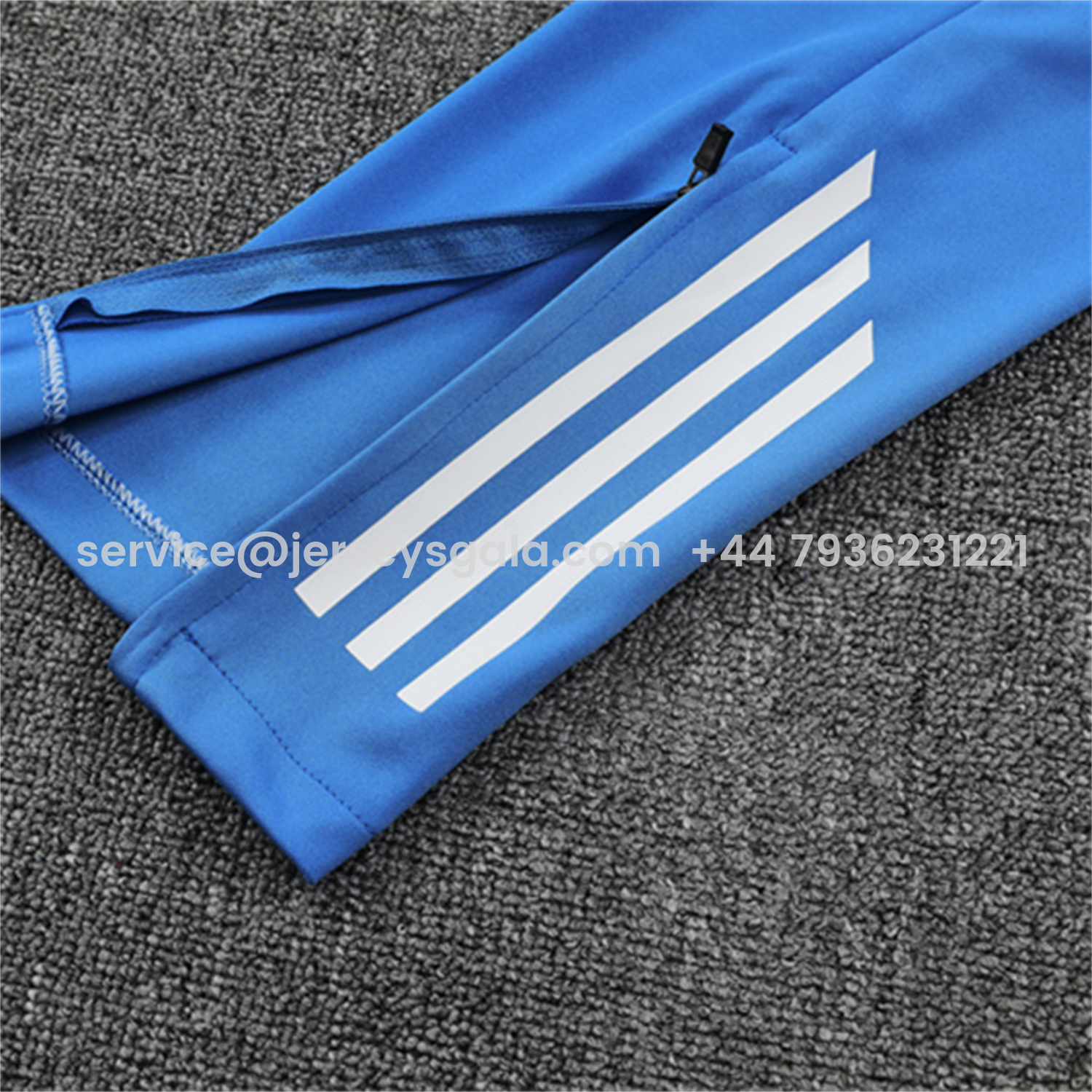 JerseysGala.com | Real Madrid 25-26 Kids Long Sleeve Training Set - Bright Blue Top & Pants -Customize Name, Number and Patch | Worldwide Shipping