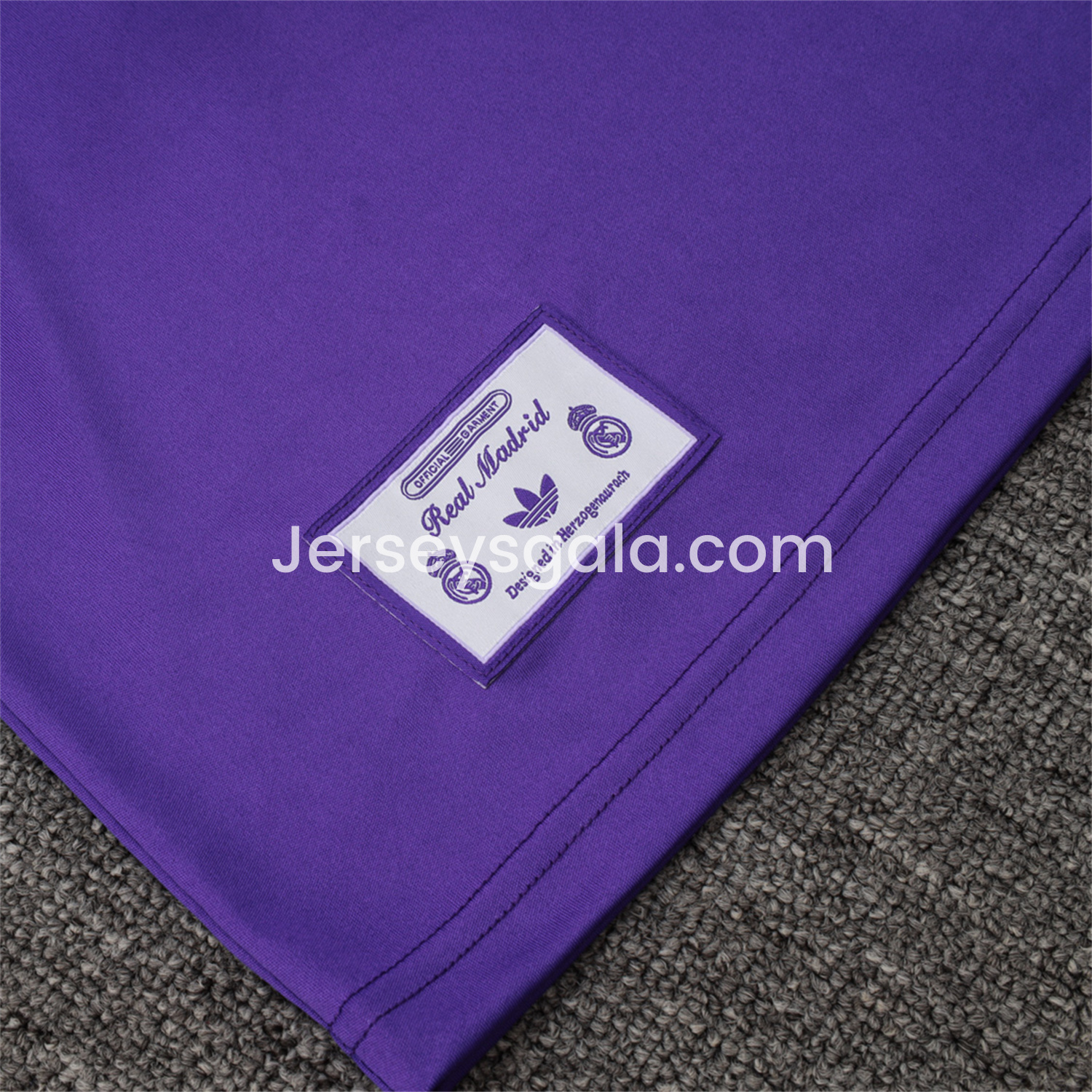 JerseysGala.com | Real Madrid 25-26 Throwback Trefoil Vest Training Set - Purple -Customize Name, Number and Patch | Worldwide Shipping