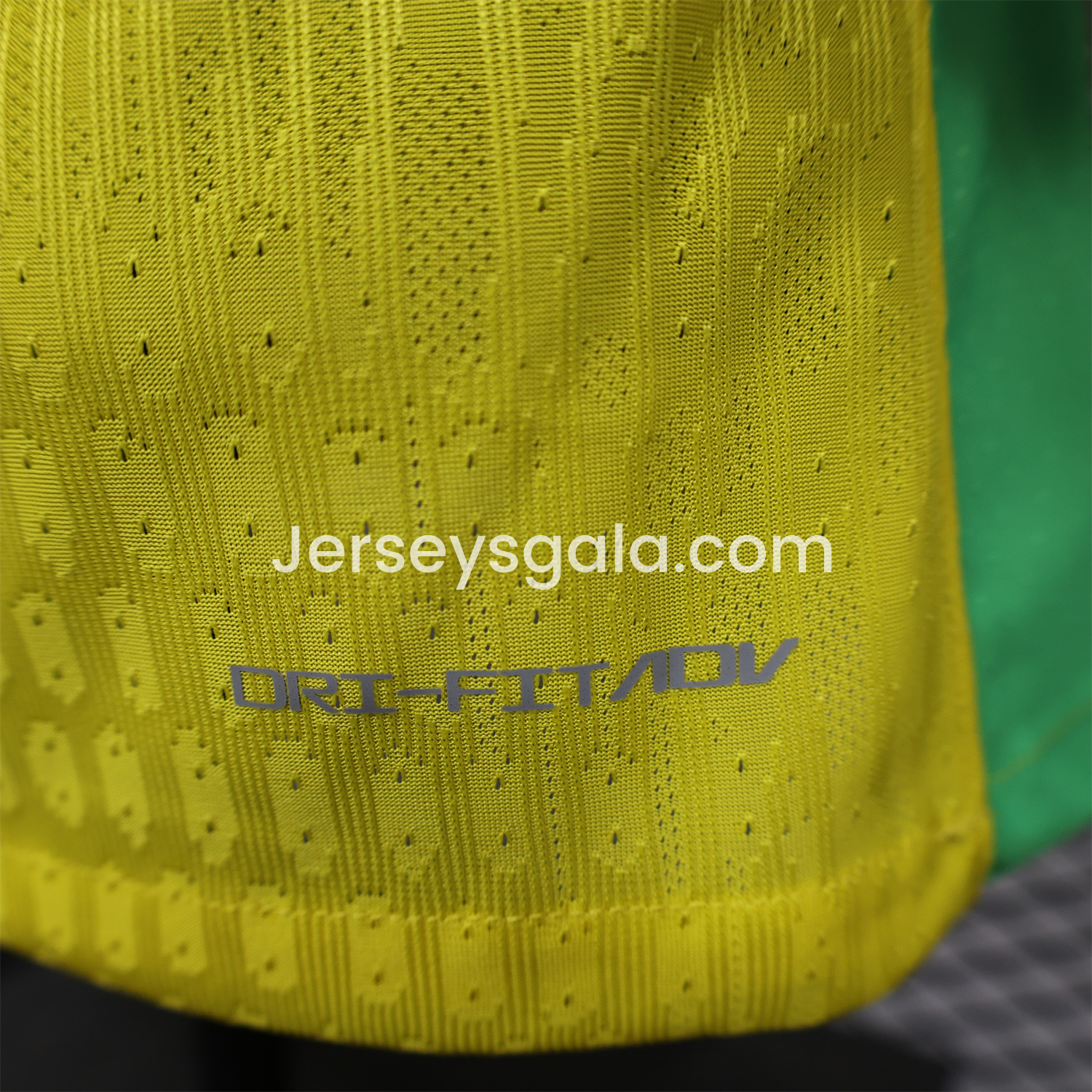 JerseysGala.com | Brazil 2025 Women's Team Home Jersey - Men's Player Version -Customize Name, Number and Patch | Worldwide Shipping