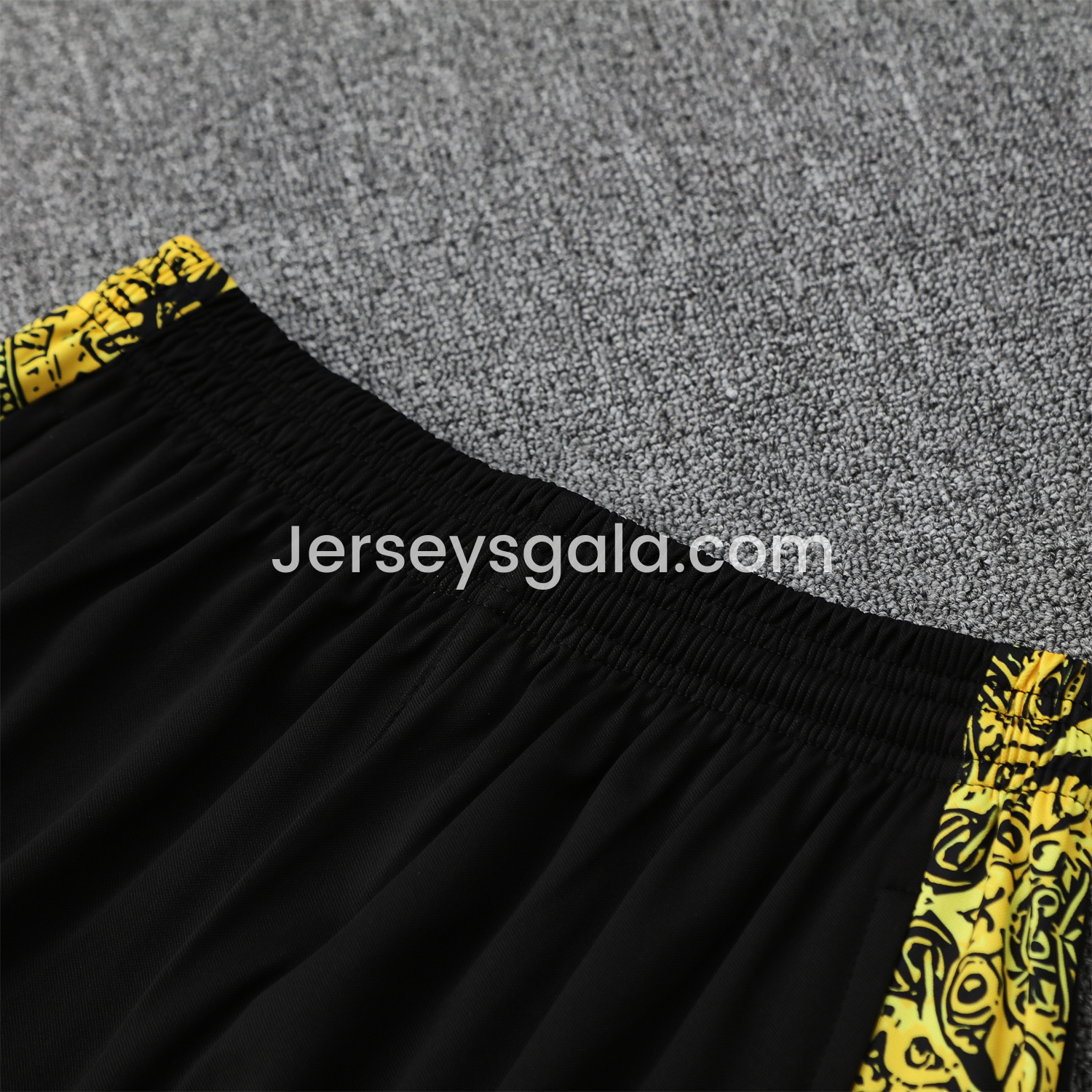 JerseysGala.com | Brazil 25-26 Yellow Jesus Statue Vest Training Set - Yellow Vest & Black Shorts -Customize Name, Number and Patch | Worldwide Shipping