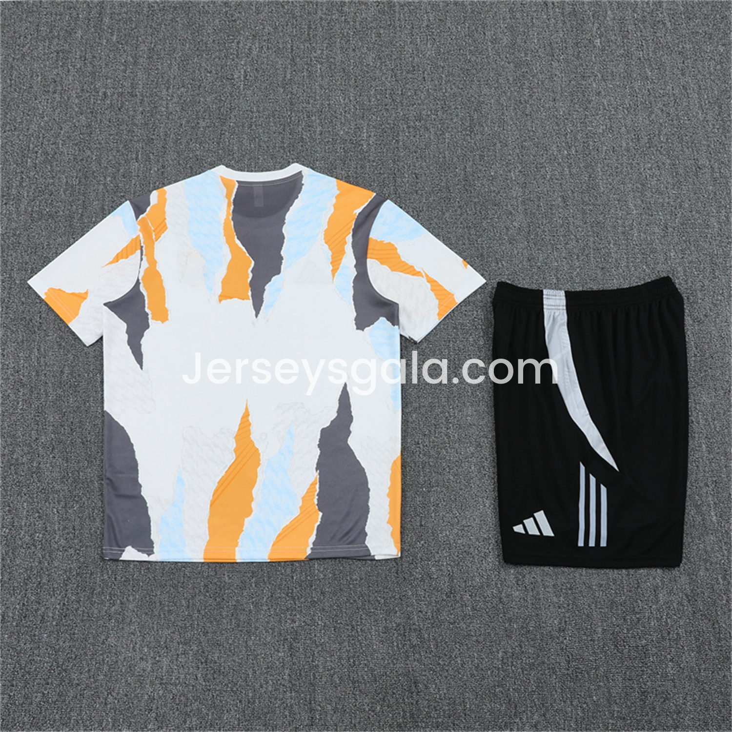 JerseysGala.com | Real Madrid 24-25 Pre-Match Kids Short-Sleeve Training Set - Camouflage -Customize Name, Number and Patch | Worldwide Shipping