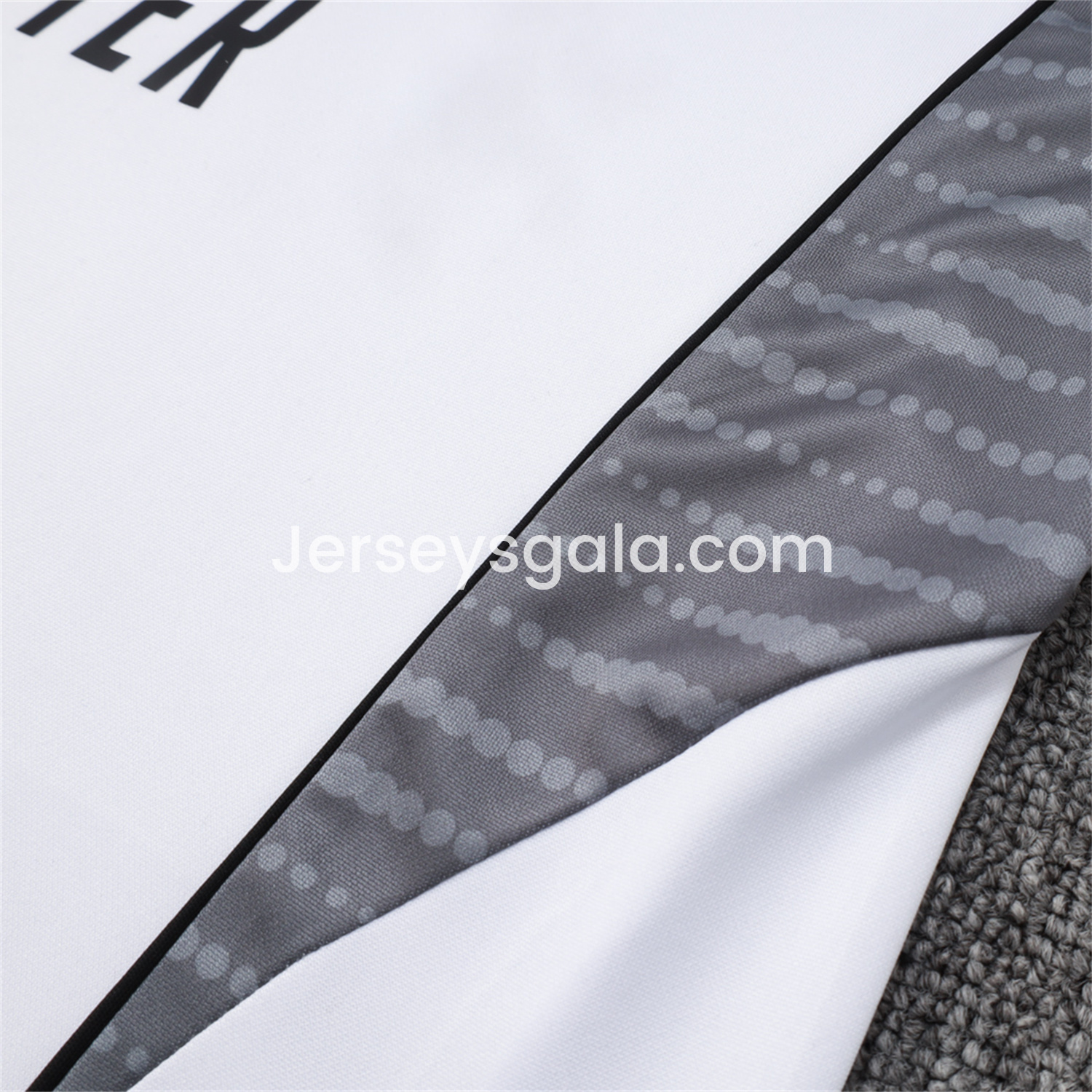 JerseysGala.com | Real Madrid 25-26 Long Sleeve Training Set - White Top and Black Pants -Customize Name, Number and Patch | Worldwide Shipping