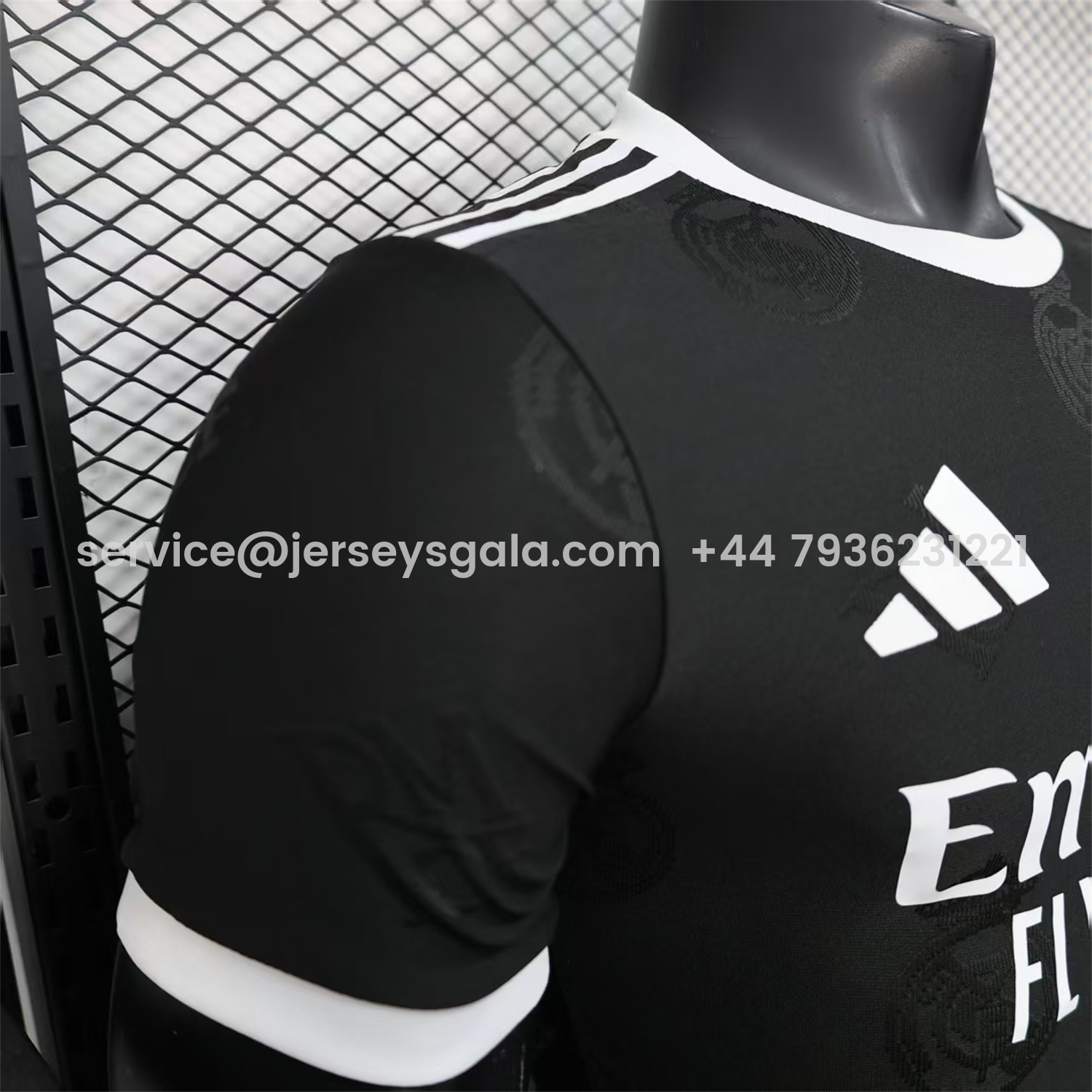 JerseysGala.com | Real Madrid 25-26 Black Team Logo Jacquard Special Jersey - Player Version -Customize Name, Number and Patch | Worldwide Shipping