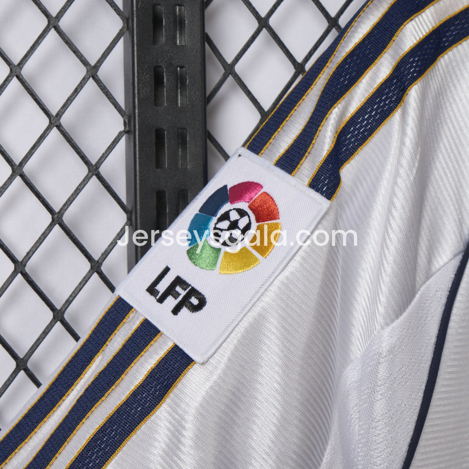 JerseysGala.com | Retro Real Madrid 1998-00 Home Stadium Jersey -Customize Name, Number and Patch | Worldwide Shipping