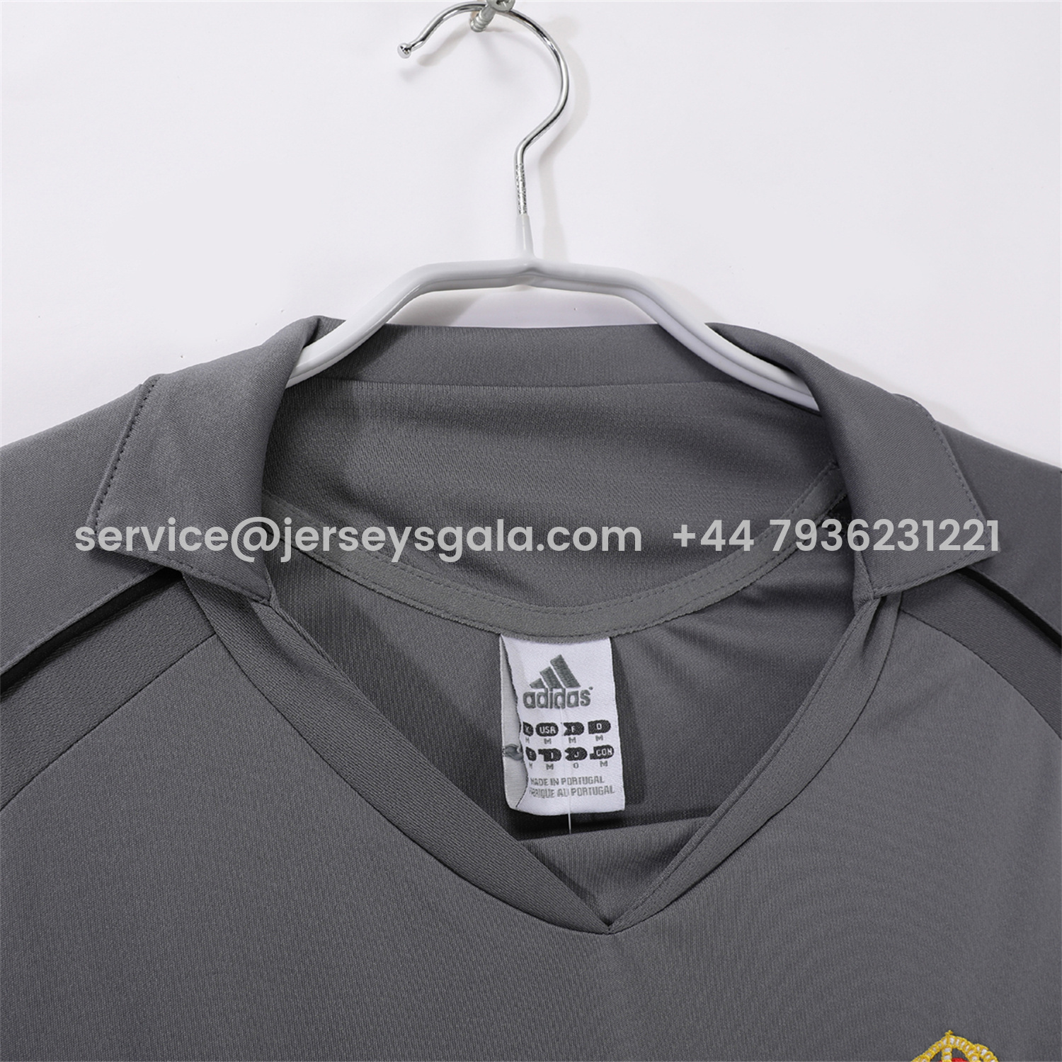 JerseysGala.com | Retro Real Madrid 04-05 Third Grey Jersey -Customize Name, Number and Patch | Worldwide Shipping