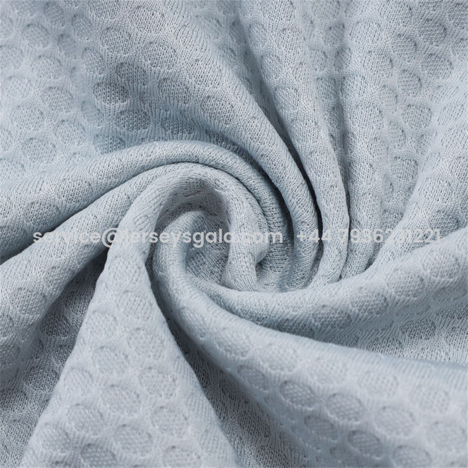 JerseysGala.com | Bayern Munich 25-26 Short-Sleeve Training Set - Grey Throwback Top & Shorts -Customize Name, Number and Patch | Worldwide Shipping