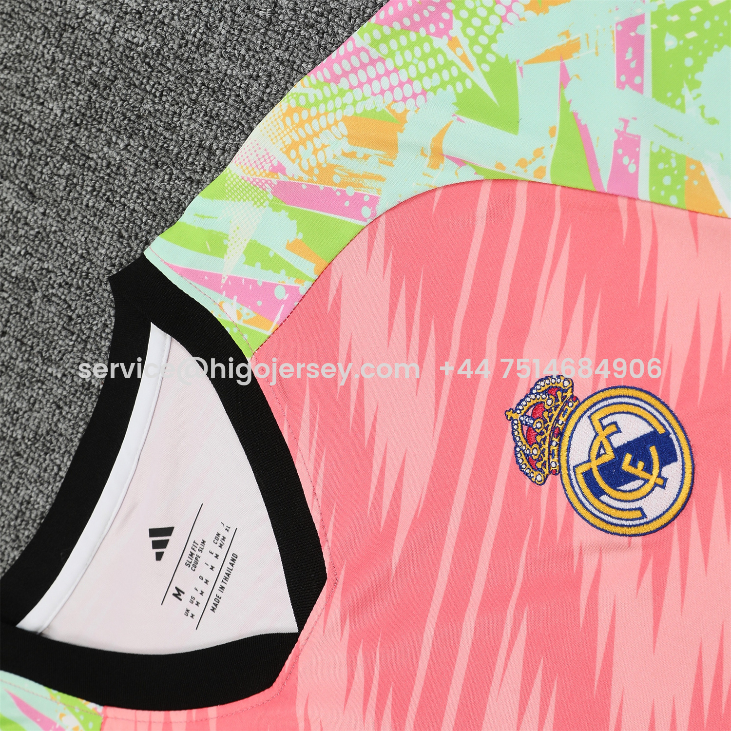 Higojerseys-Real Madrid 25-26 Short-Sleeve Training Set - Pink Arrow Pattern Top & Black Shorts