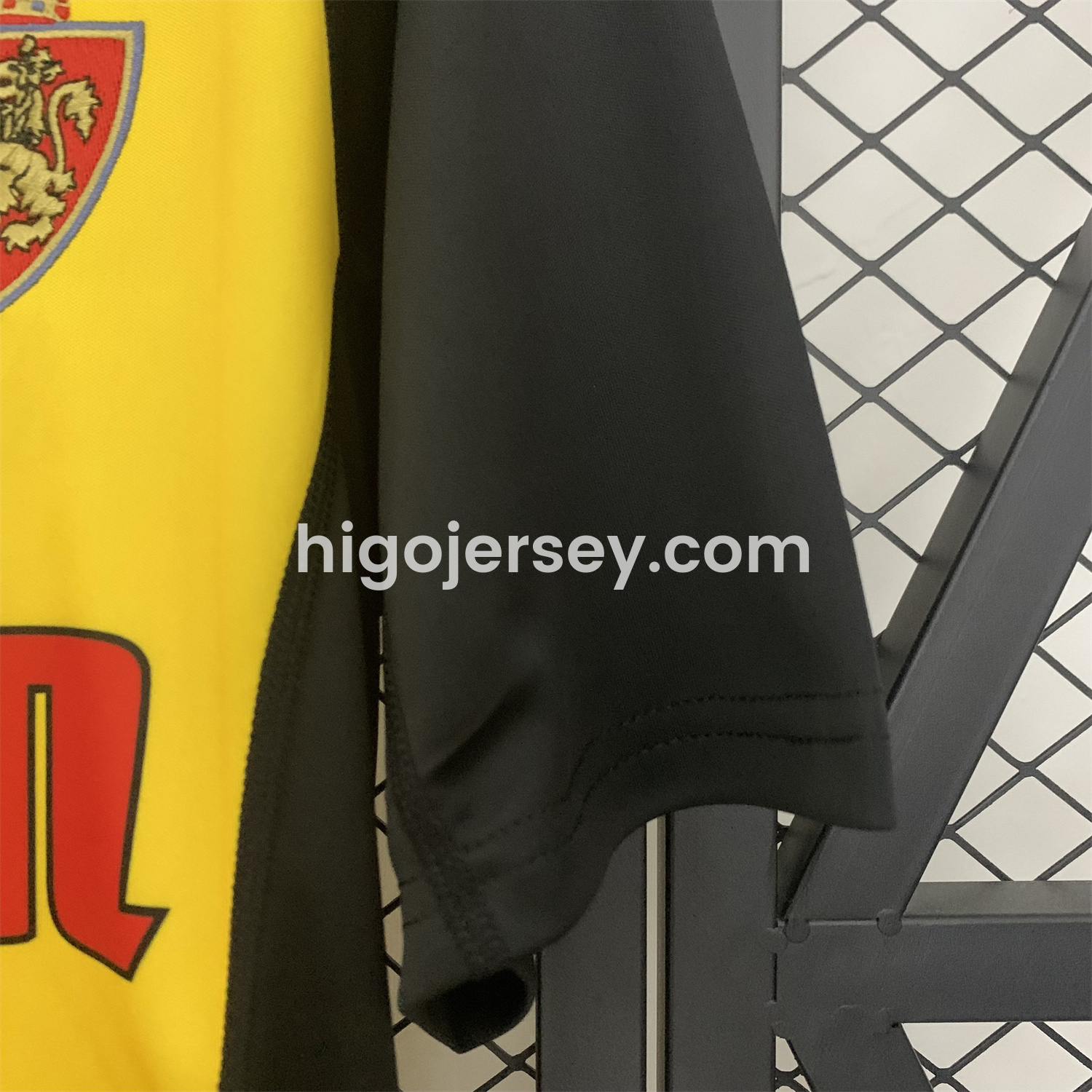 Higojerseys-Retro Real Zaragoza 2001-02 Away Jersey