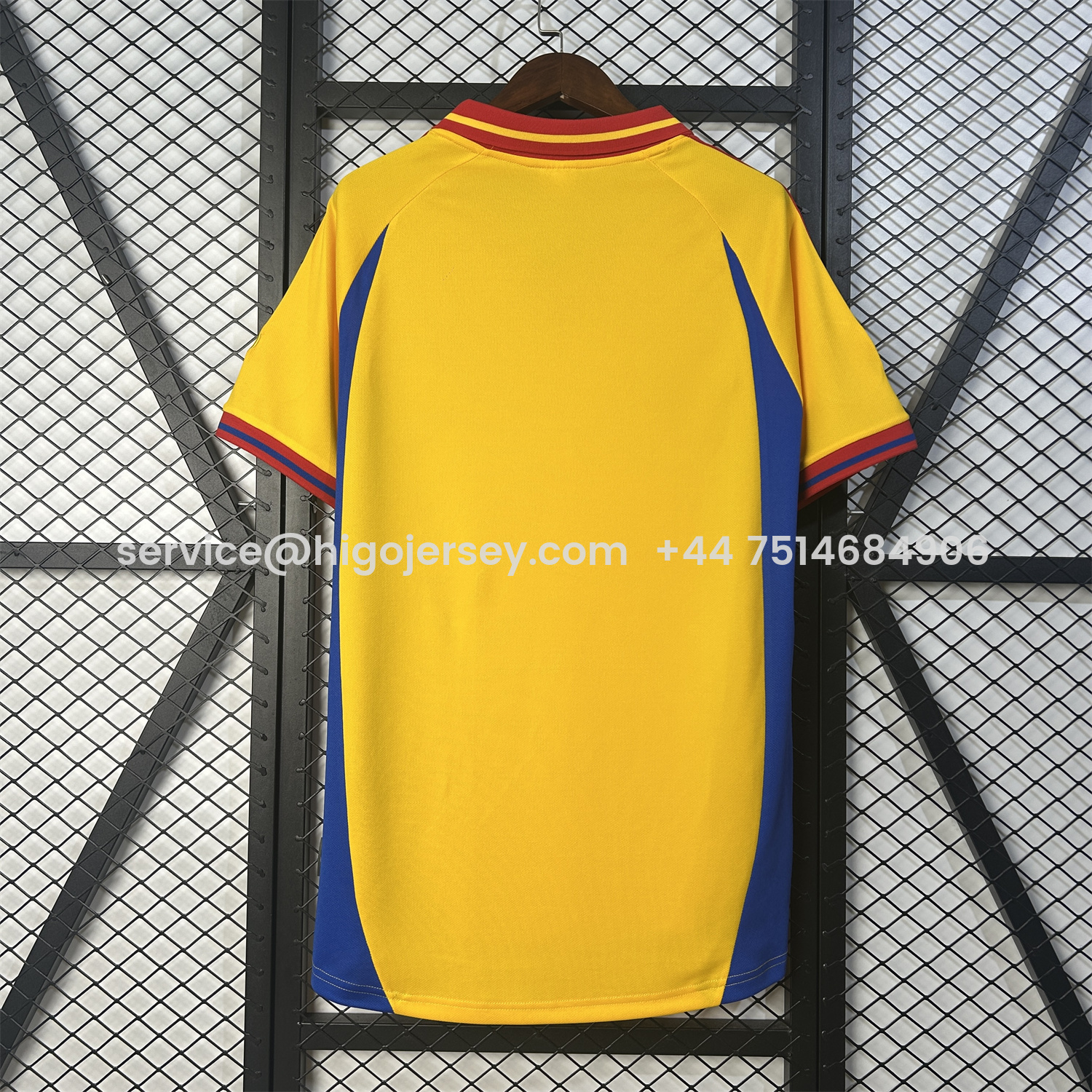 Higojerseys-Retro Romania 2000 Home Jersey