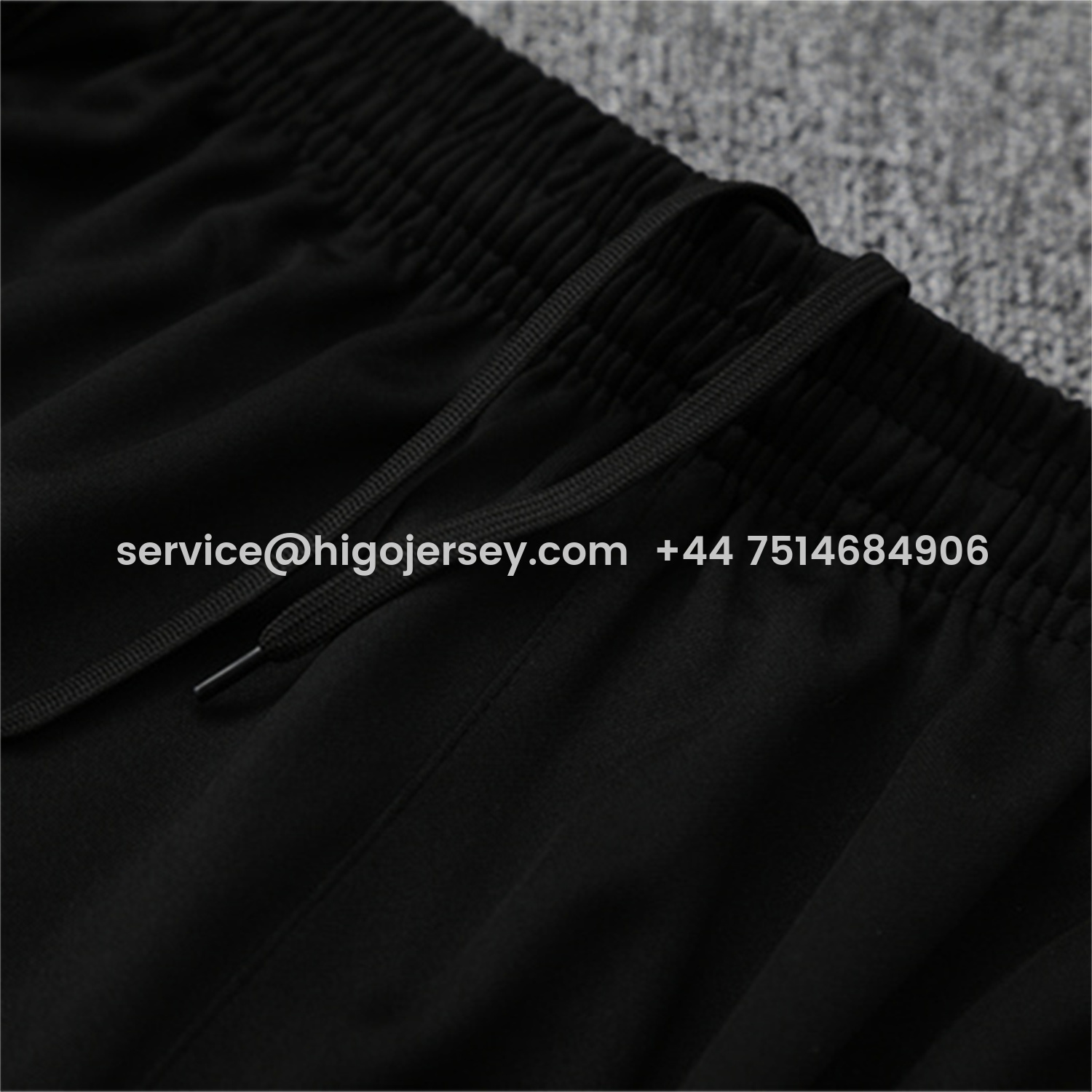 Higojerseys-Liver.pool 25-26 Kids Long Sleeve Training Set - White Top & Black Pants