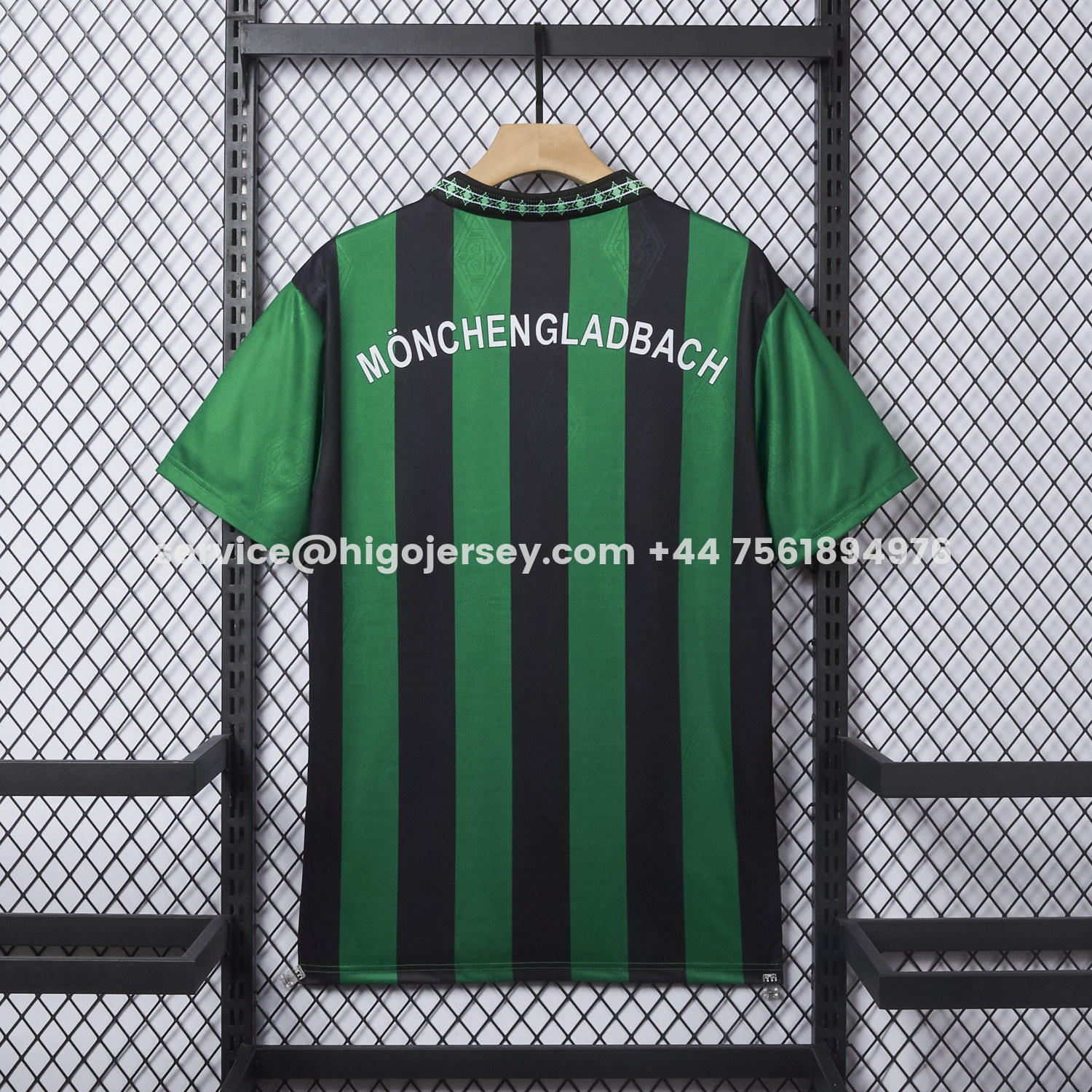 Higojerseys-Retro Borussia Mönchengladbach 1995-96 Away Jersey