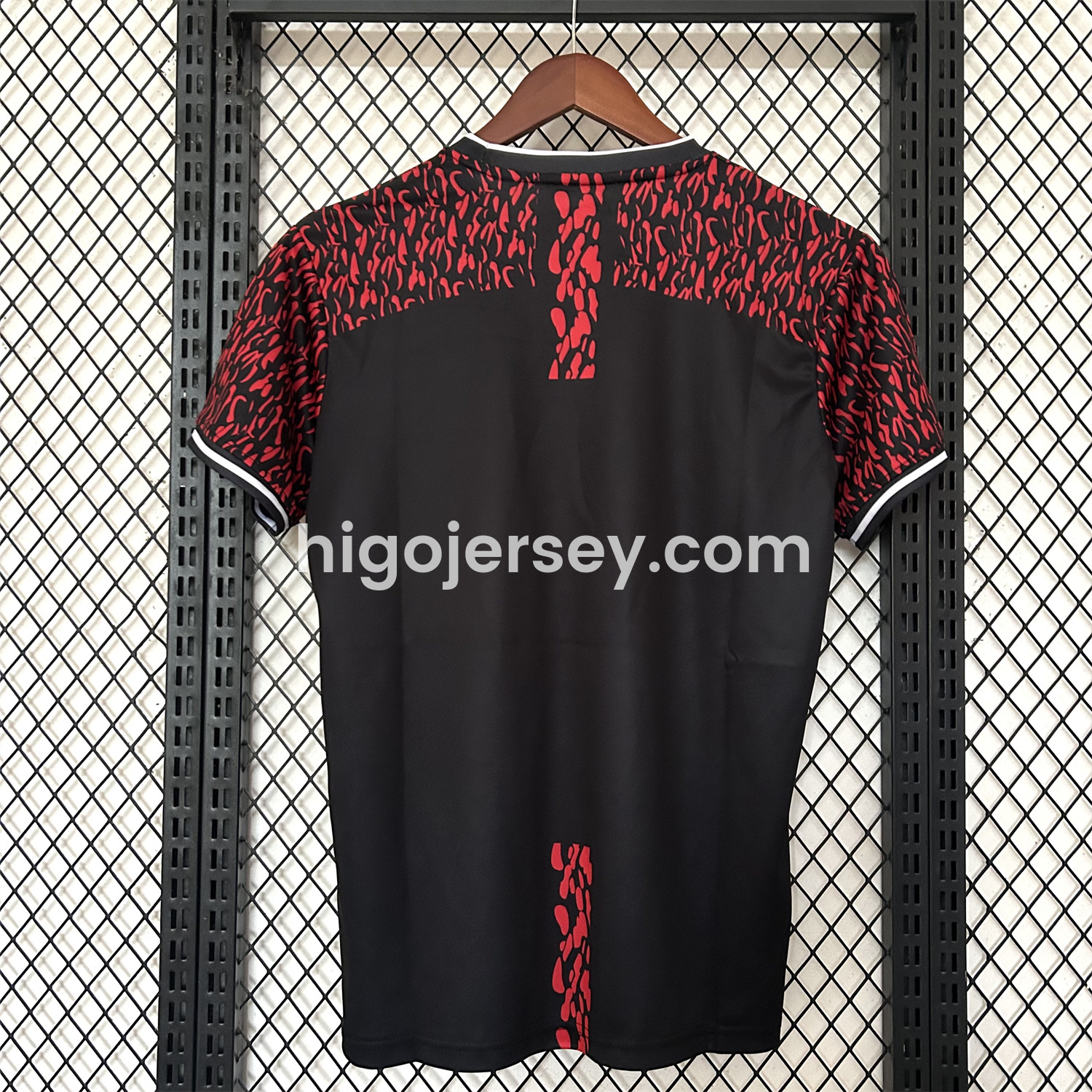 Higojerseys-Barcelona 25-26 Red Lion Silhouette Black Jersey - Fans Version